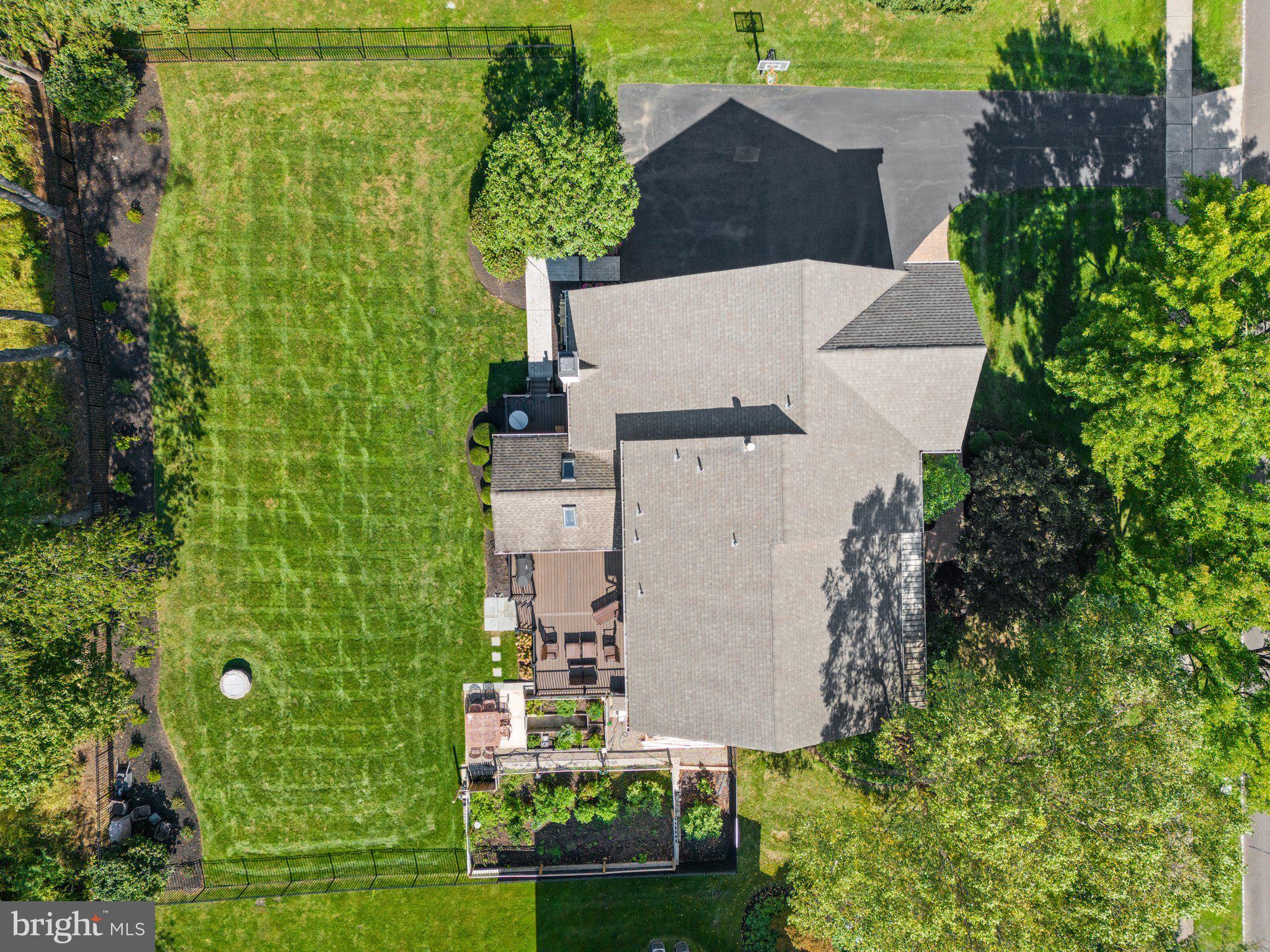 CLEARVIEW ESTS - Residential