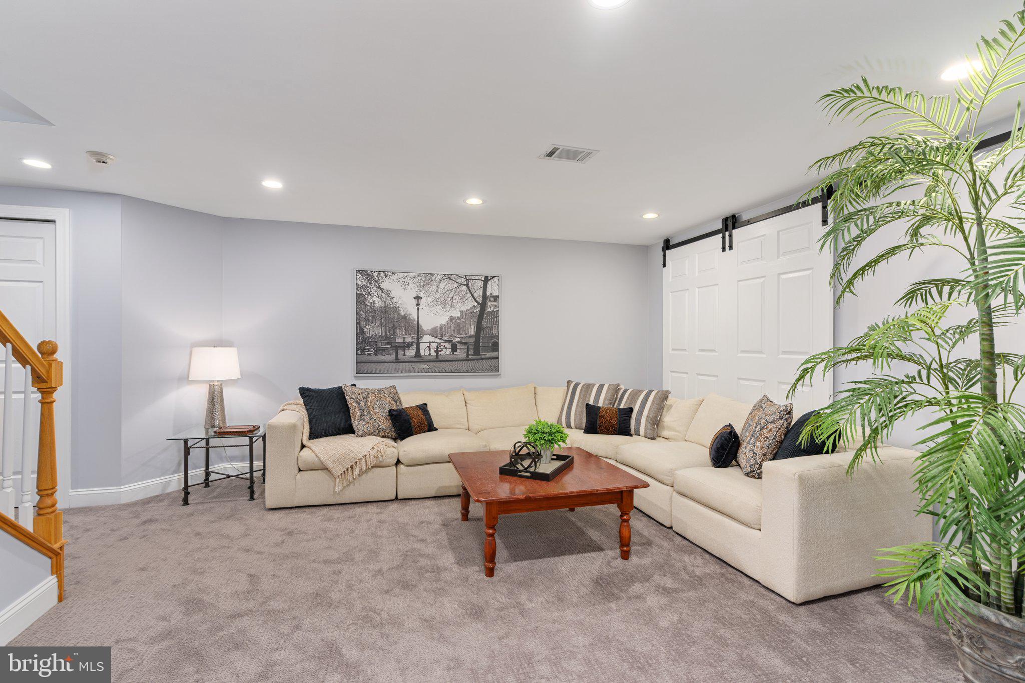 CLEARVIEW ESTS - Residential