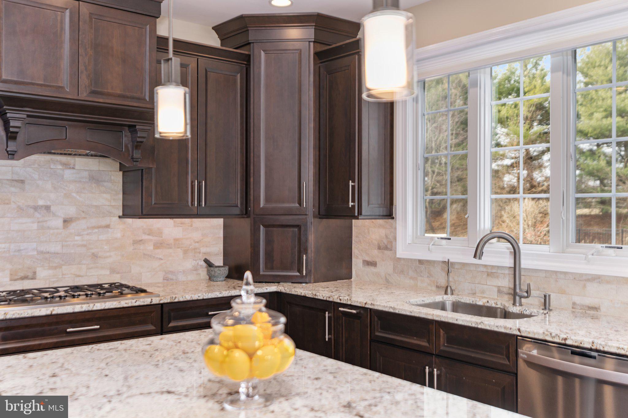 CLEARVIEW ESTS - Residential