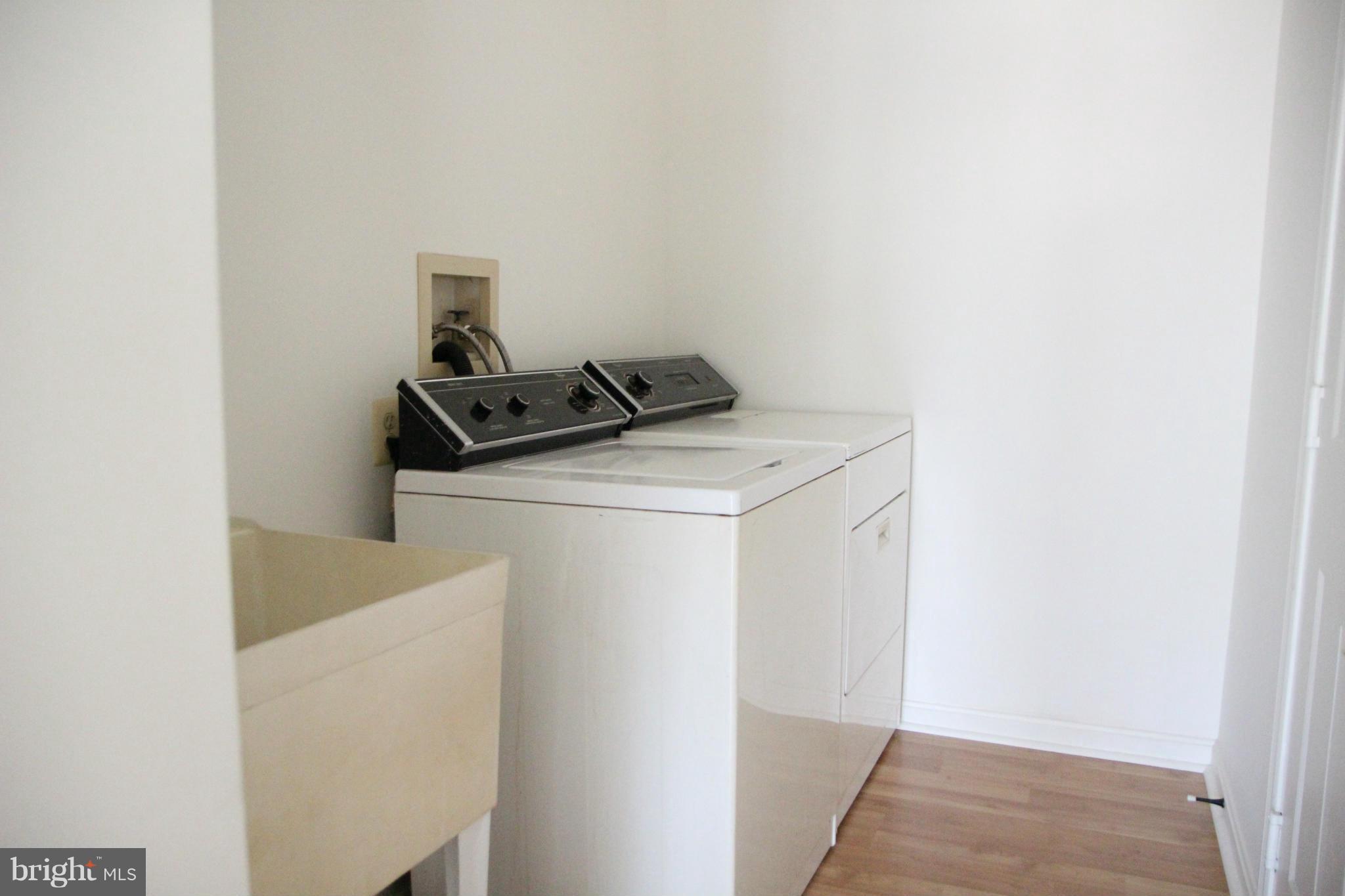 GREENBELT PARK - Residential Lease