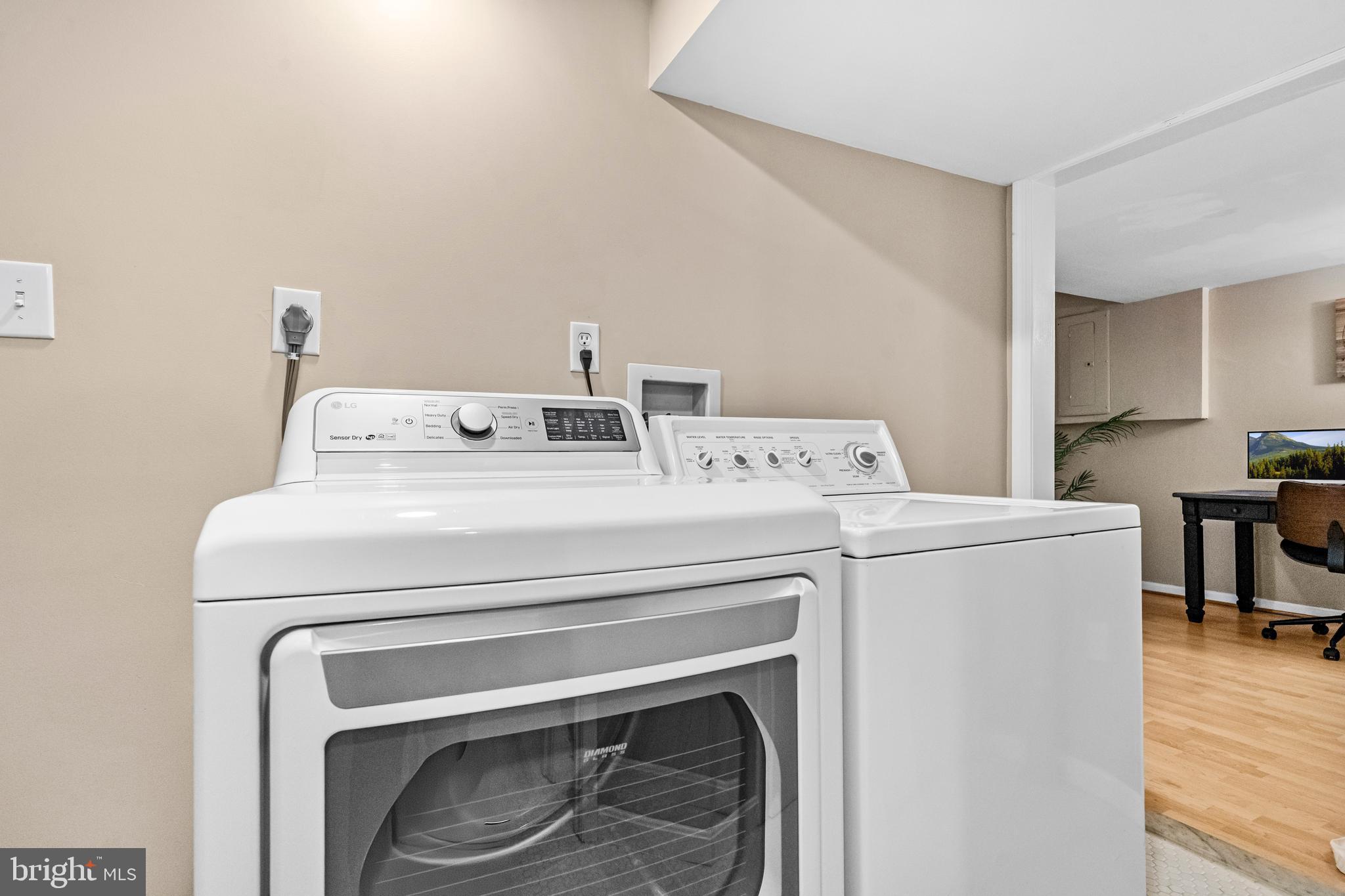 COLUMBIA FOREST - Residential