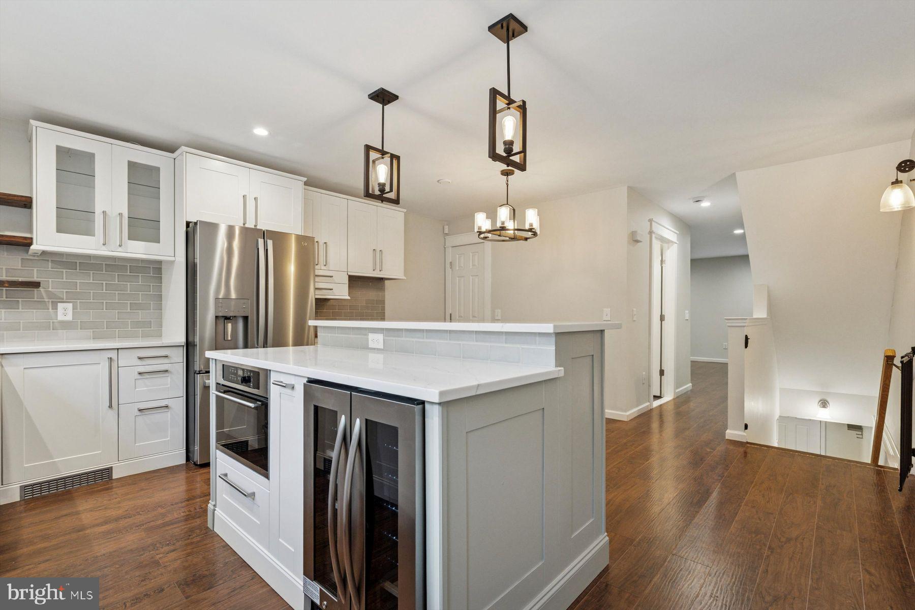 MANAYUNK - Residential Lease