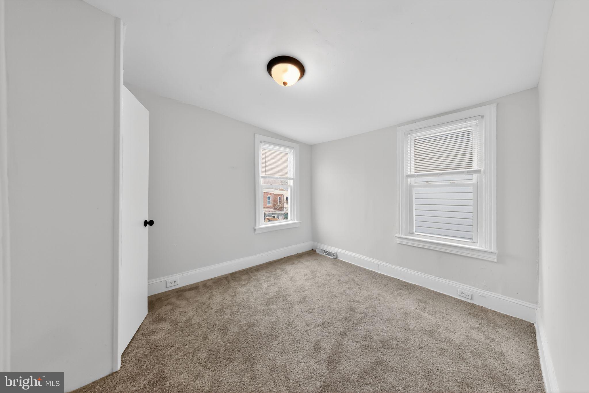 HEDGEVILLE - Residential