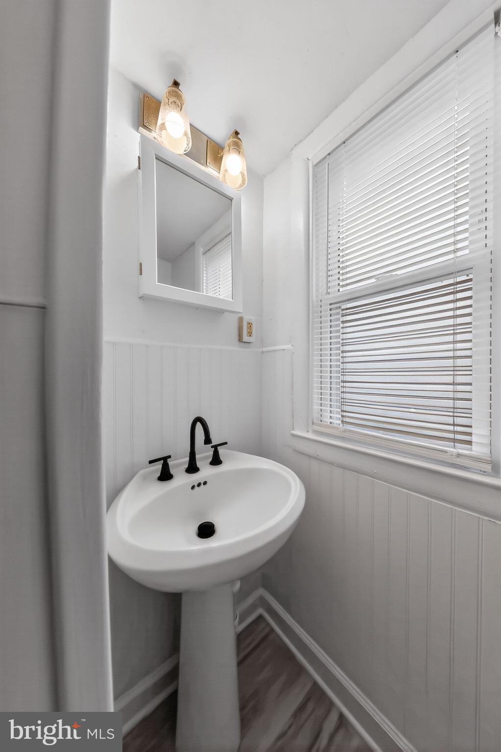 HEDGEVILLE - Residential