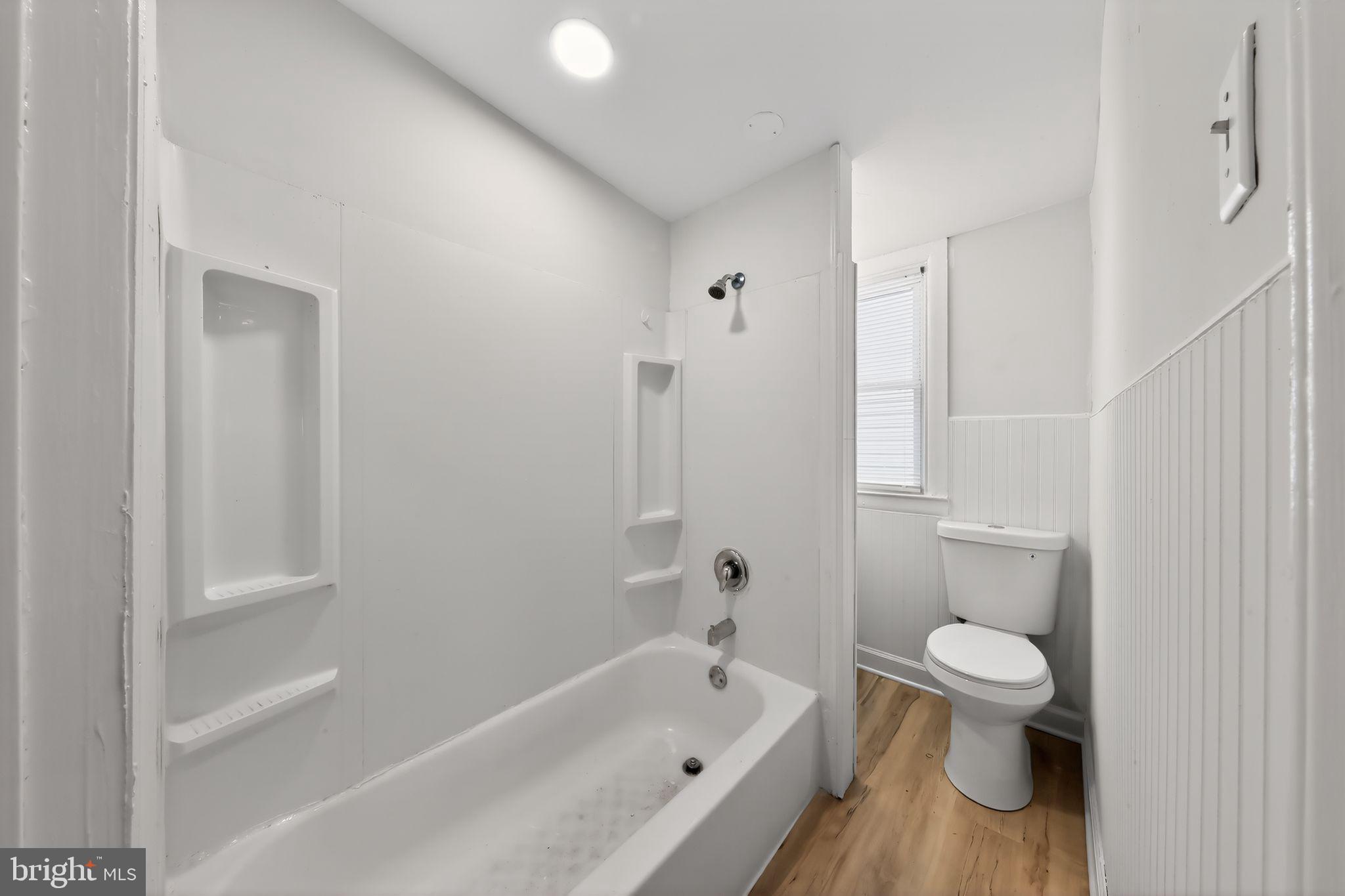 HEDGEVILLE - Residential