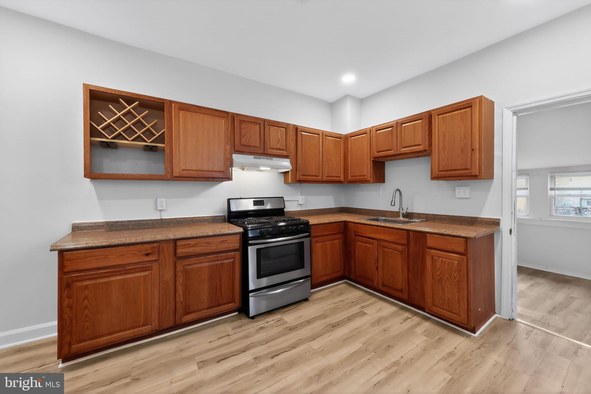 HEDGEVILLE - Residential