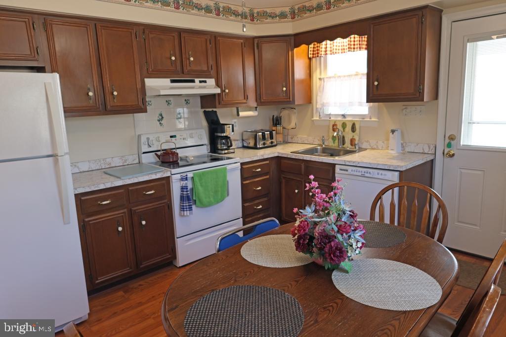 BEANTOWN PARK - Residential