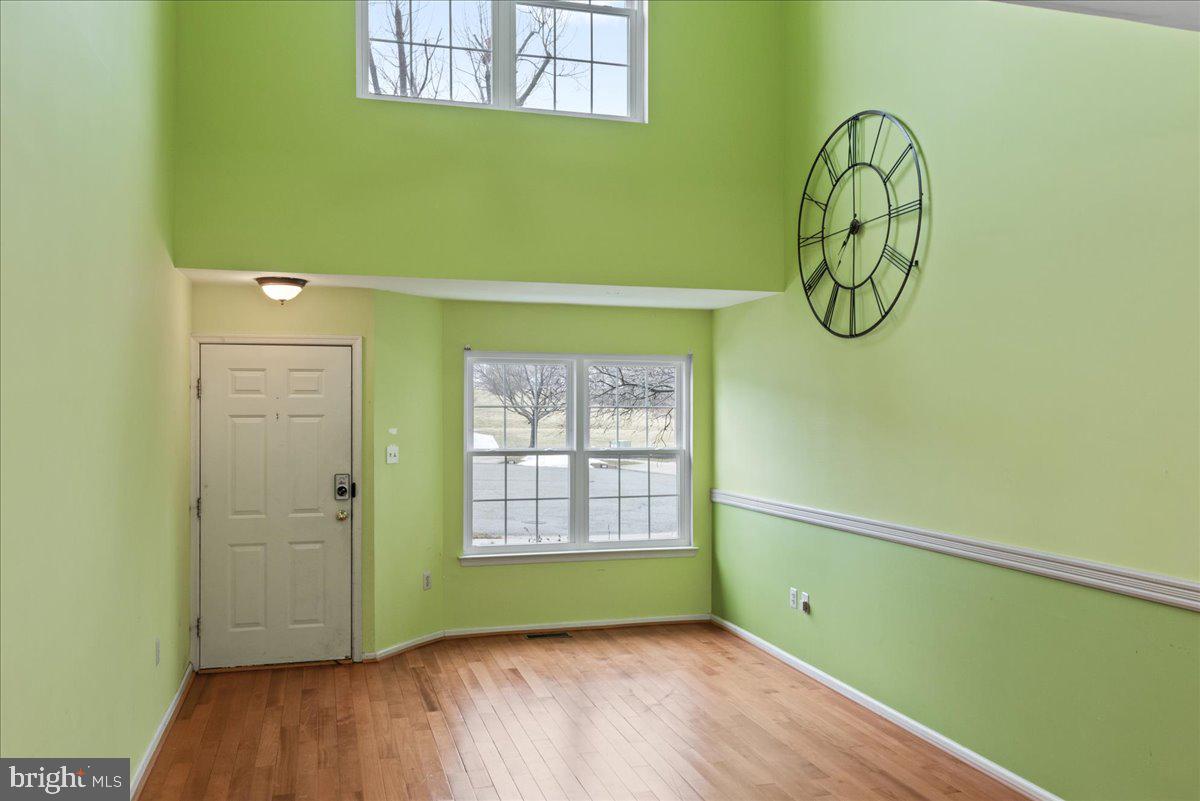 WARRINGTON HUNT - Residential