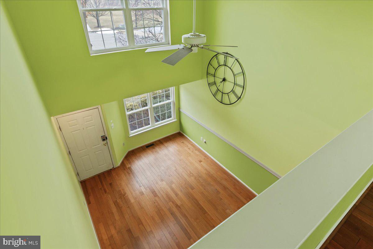 WARRINGTON HUNT - Residential