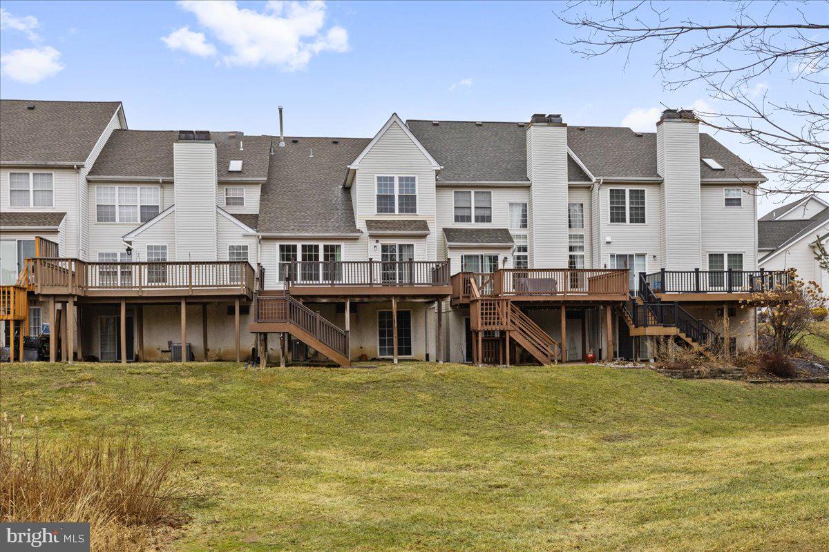 WARRINGTON HUNT - Residential