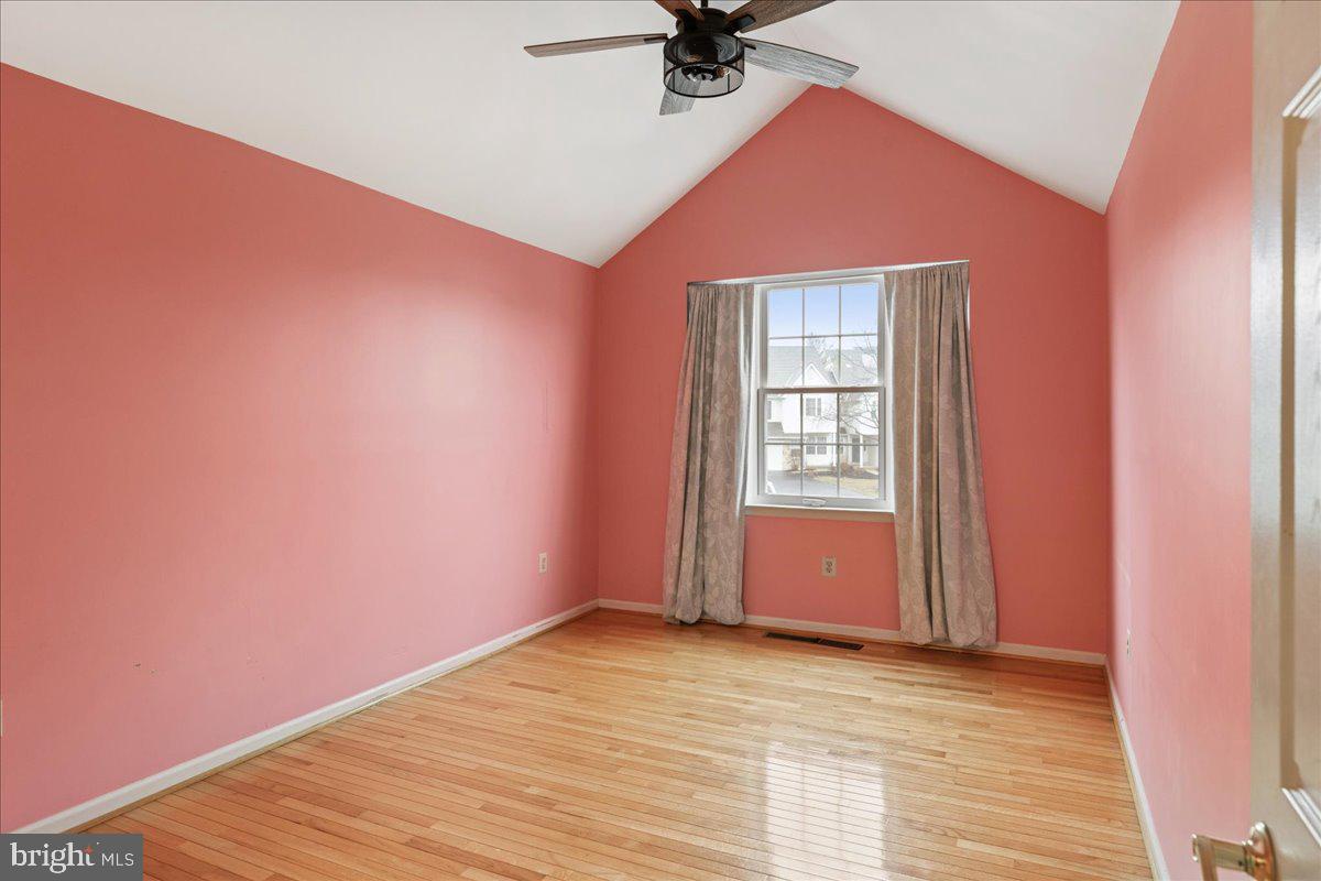 WARRINGTON HUNT - Residential