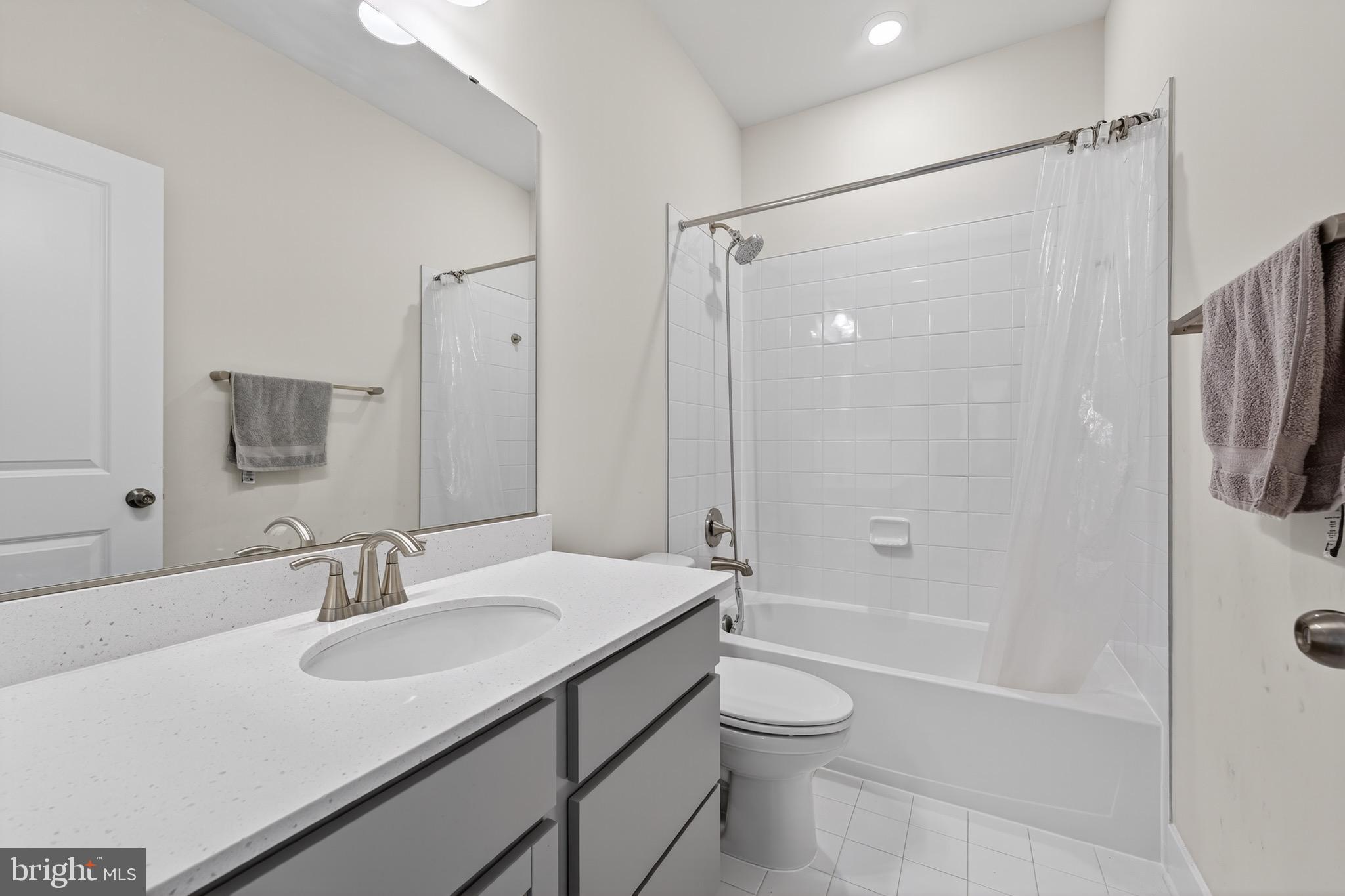 SIGNATURE CLUB - Residential