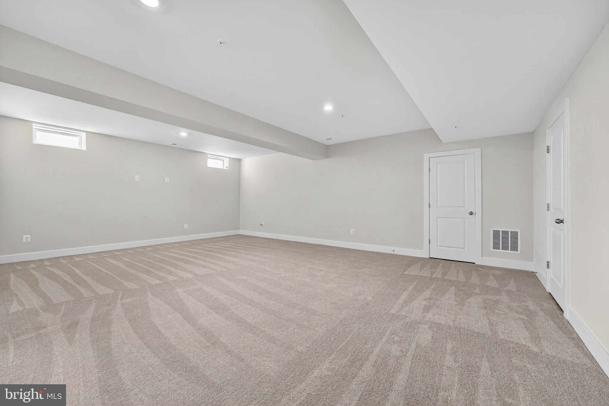 SIGNATURE CLUB - Residential