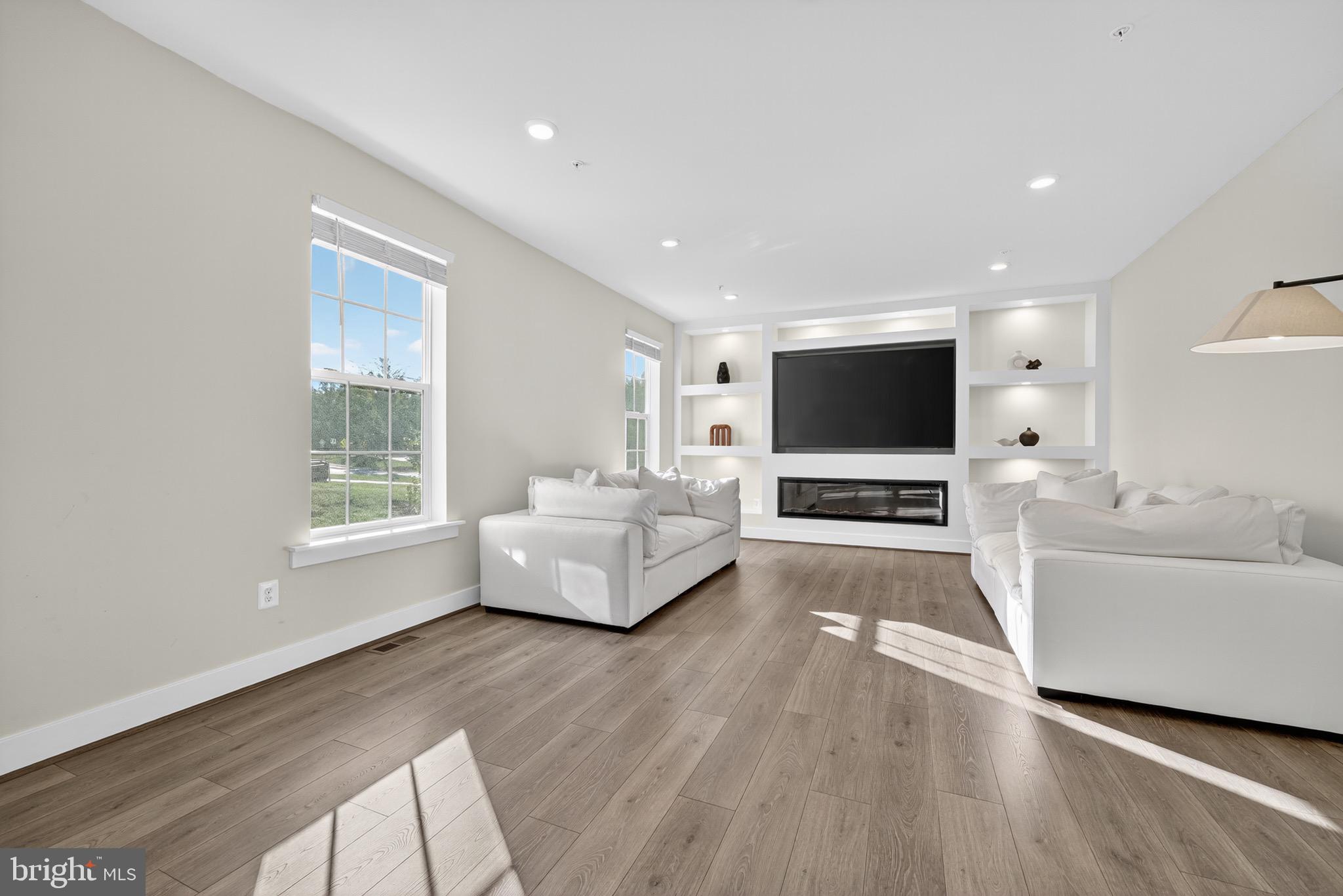 SIGNATURE CLUB - Residential