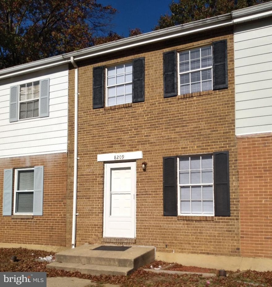 Move in ready! 
Updated throughout. 
Spacious bedrooms. 
New floors, two updated bathrooms. 
New fridge, new range, new over-range-microwave.
Ceiling lights in every room.