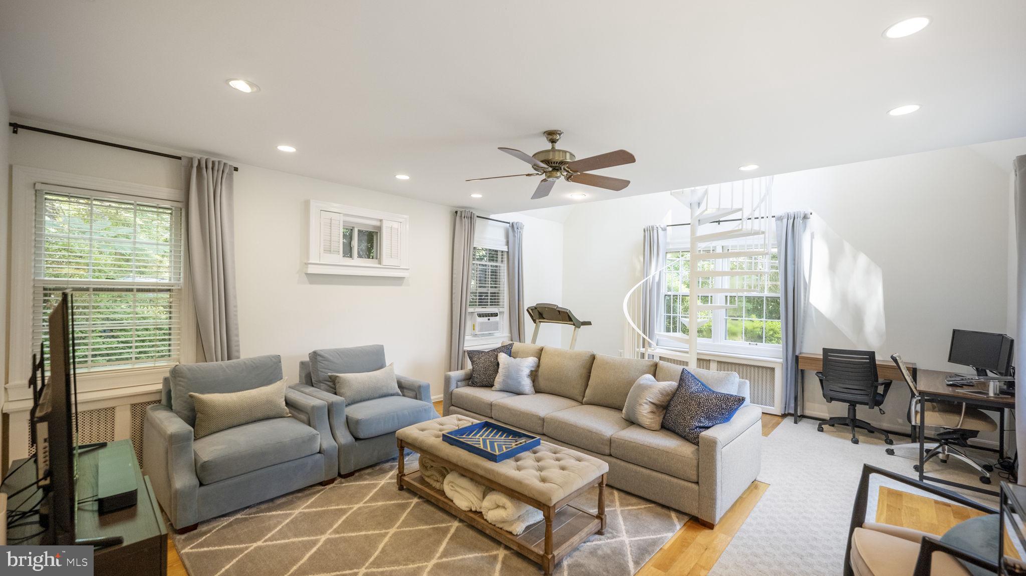 NORTHWOOD PARK - Residential