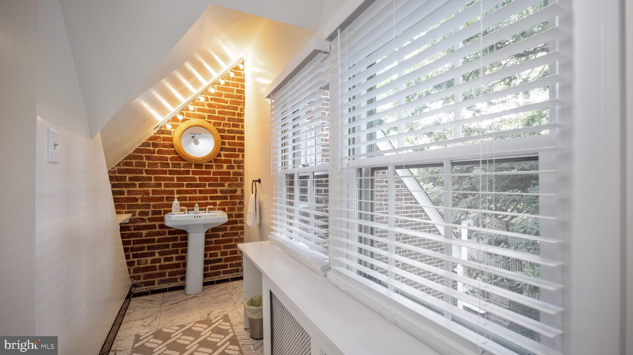 NORTHWOOD PARK - Residential