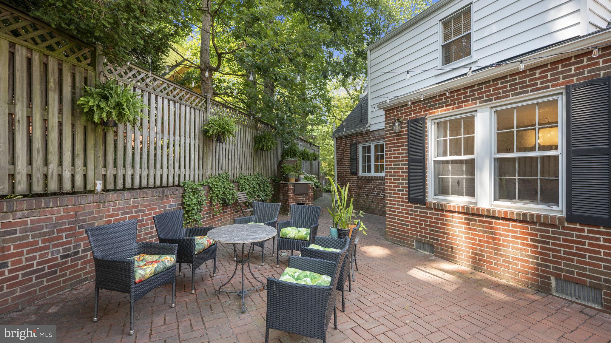 NORTHWOOD PARK - Residential