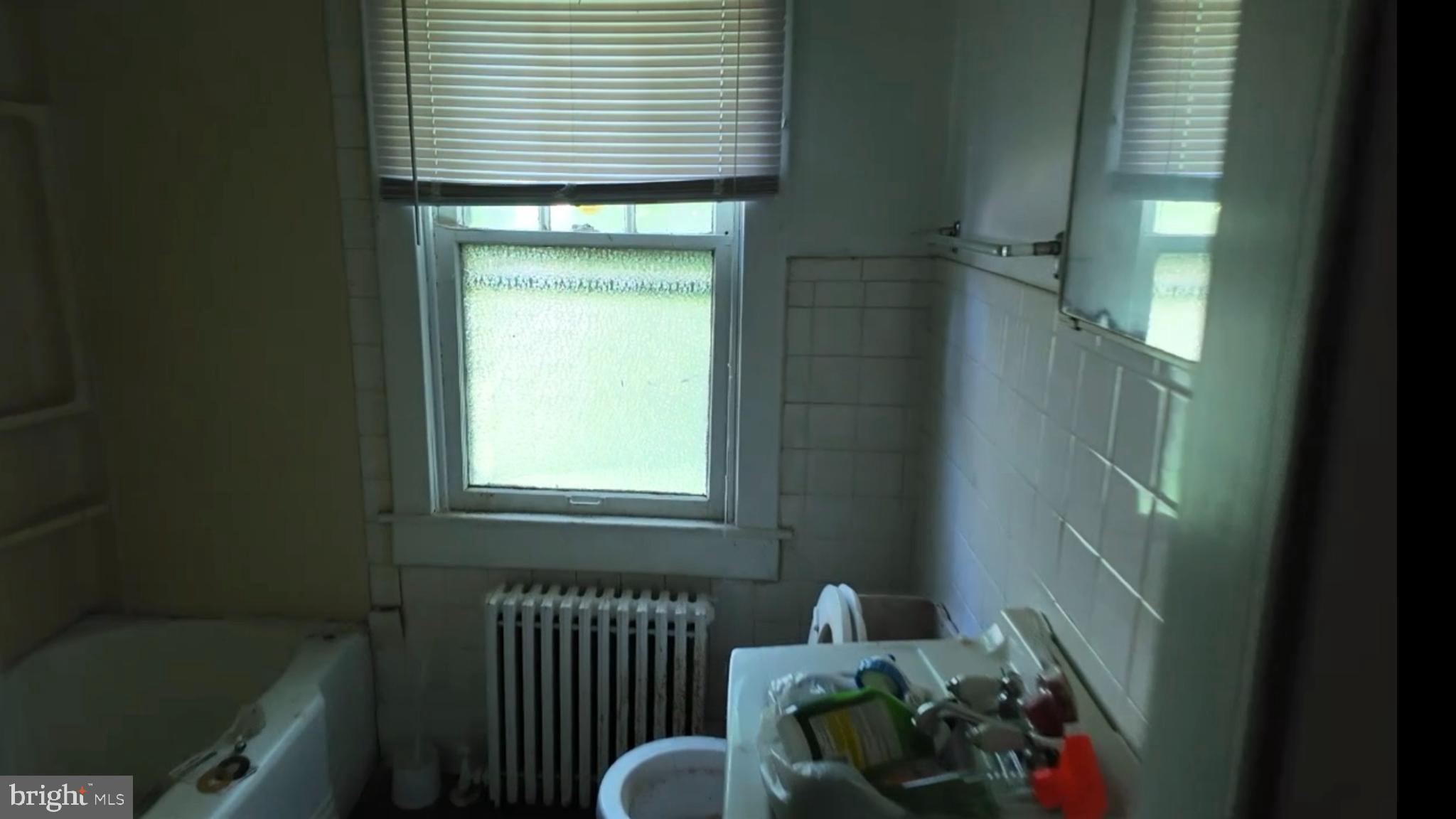 HAMILTON HEIGHTS - Residential Income