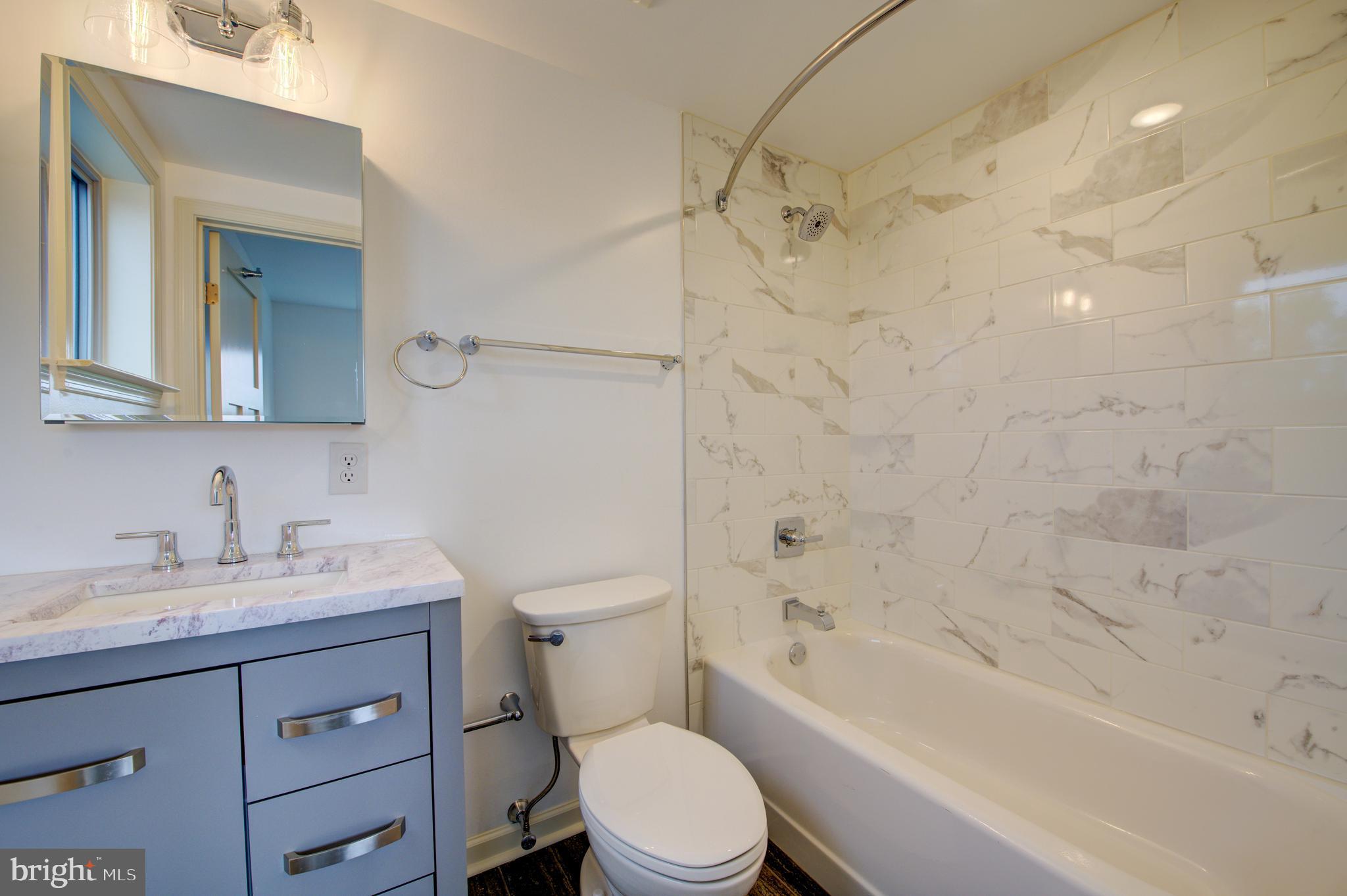 ROXBOROUGH - Residential Lease