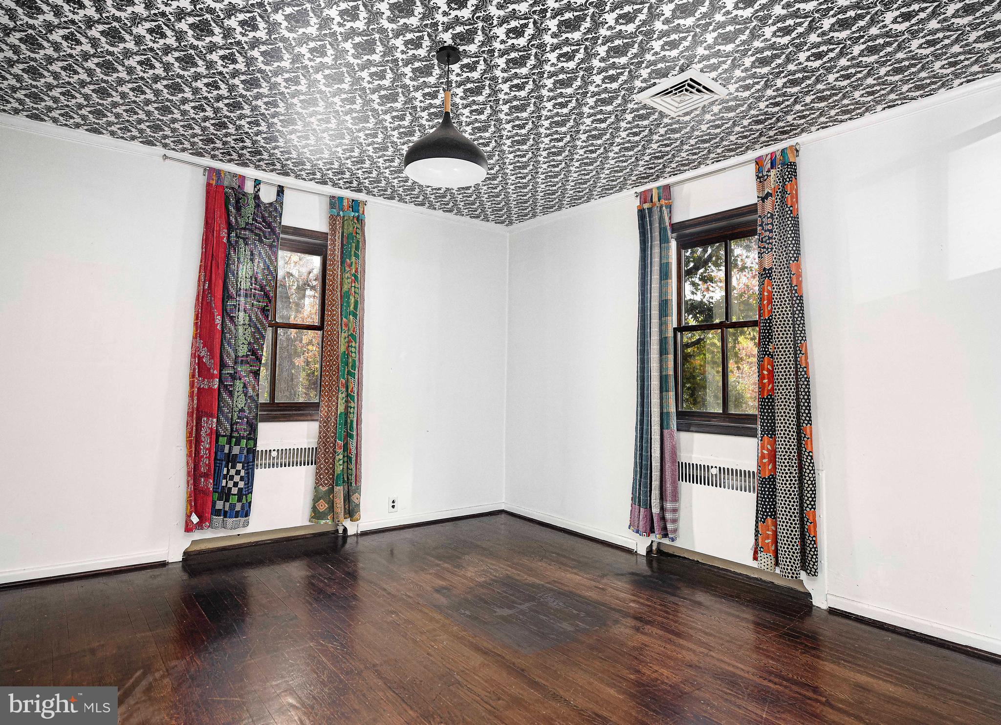 BELVEDERE SQUARE - Residential