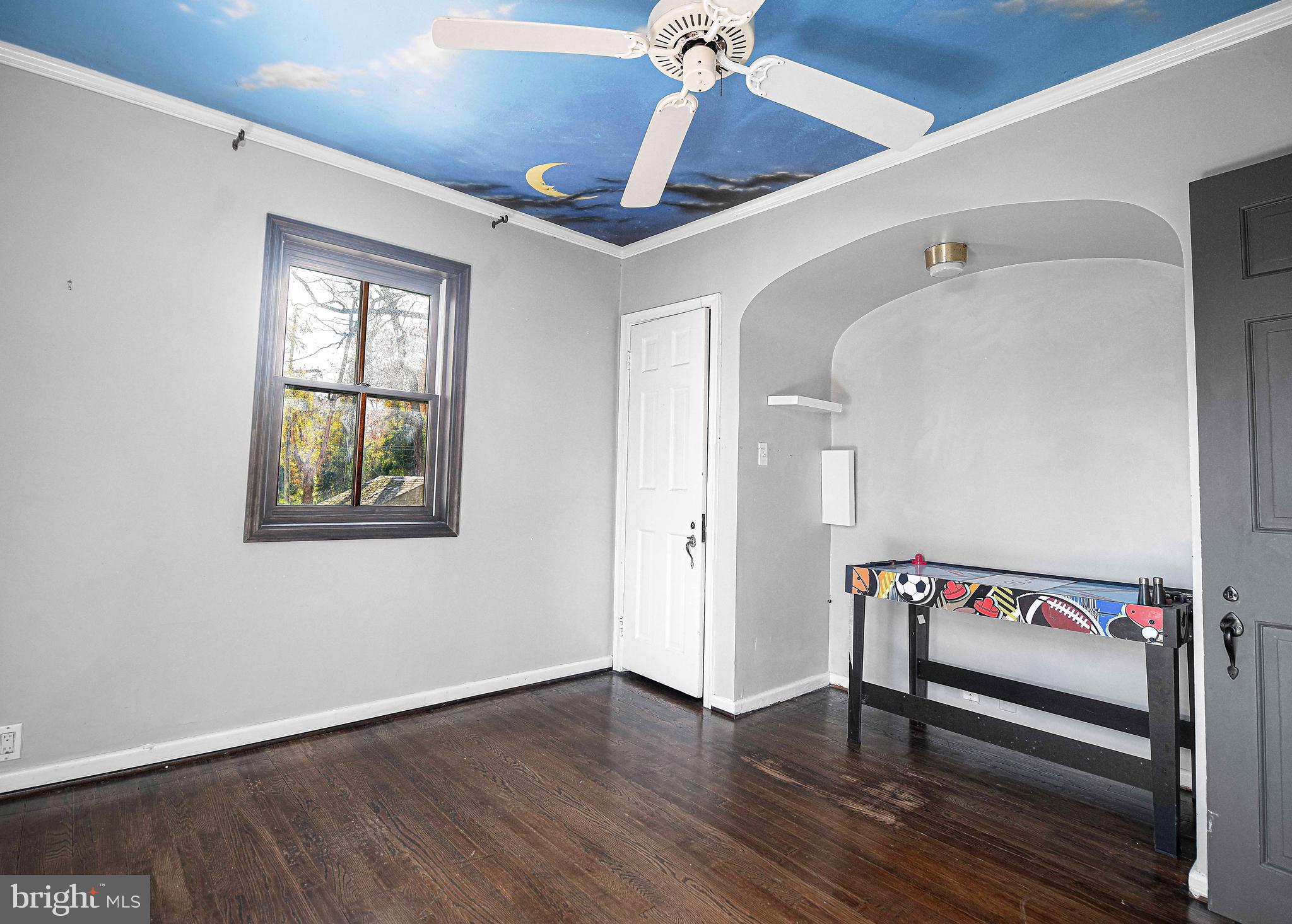 BELVEDERE SQUARE - Residential