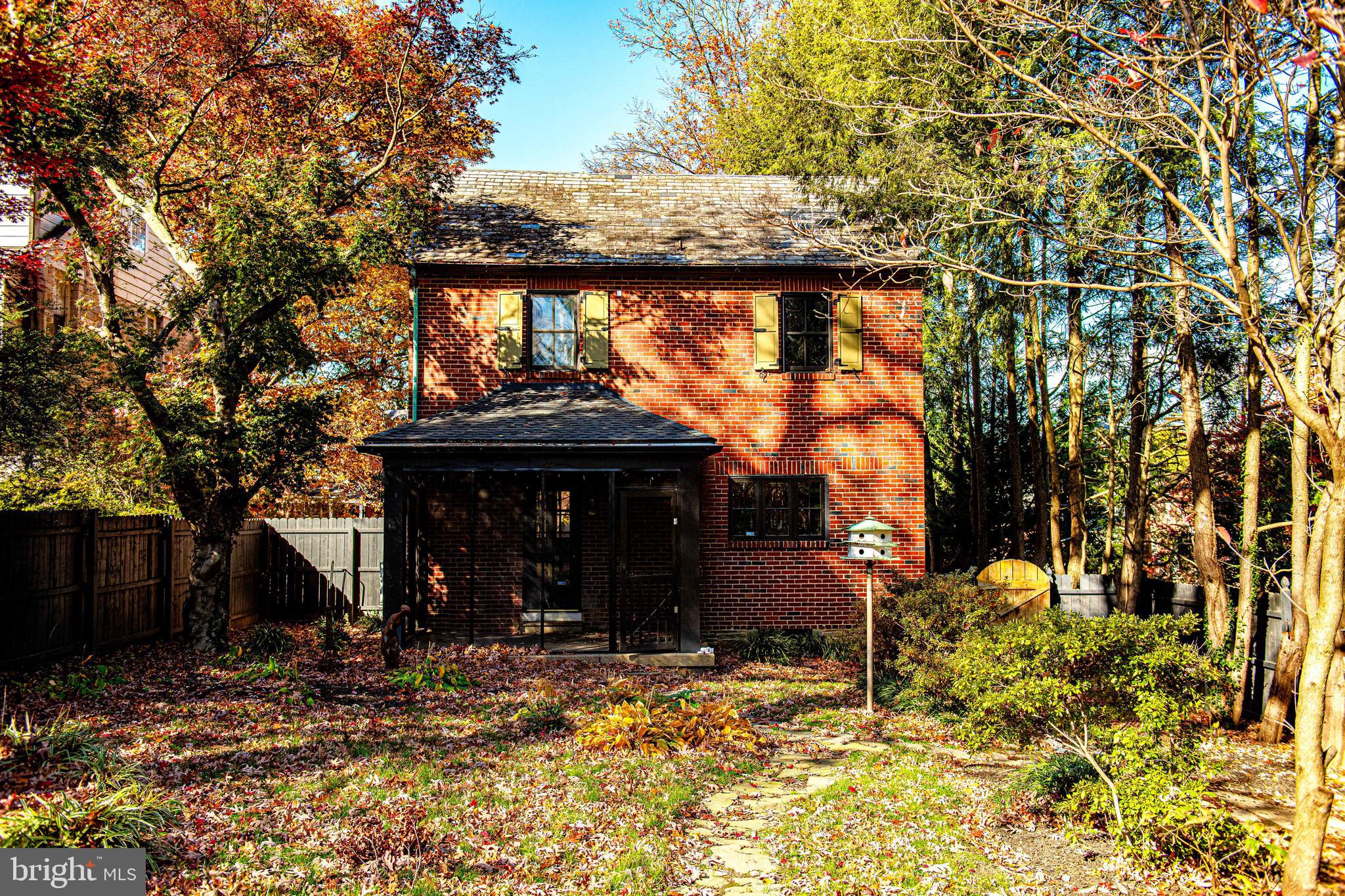 BELVEDERE SQUARE - Residential