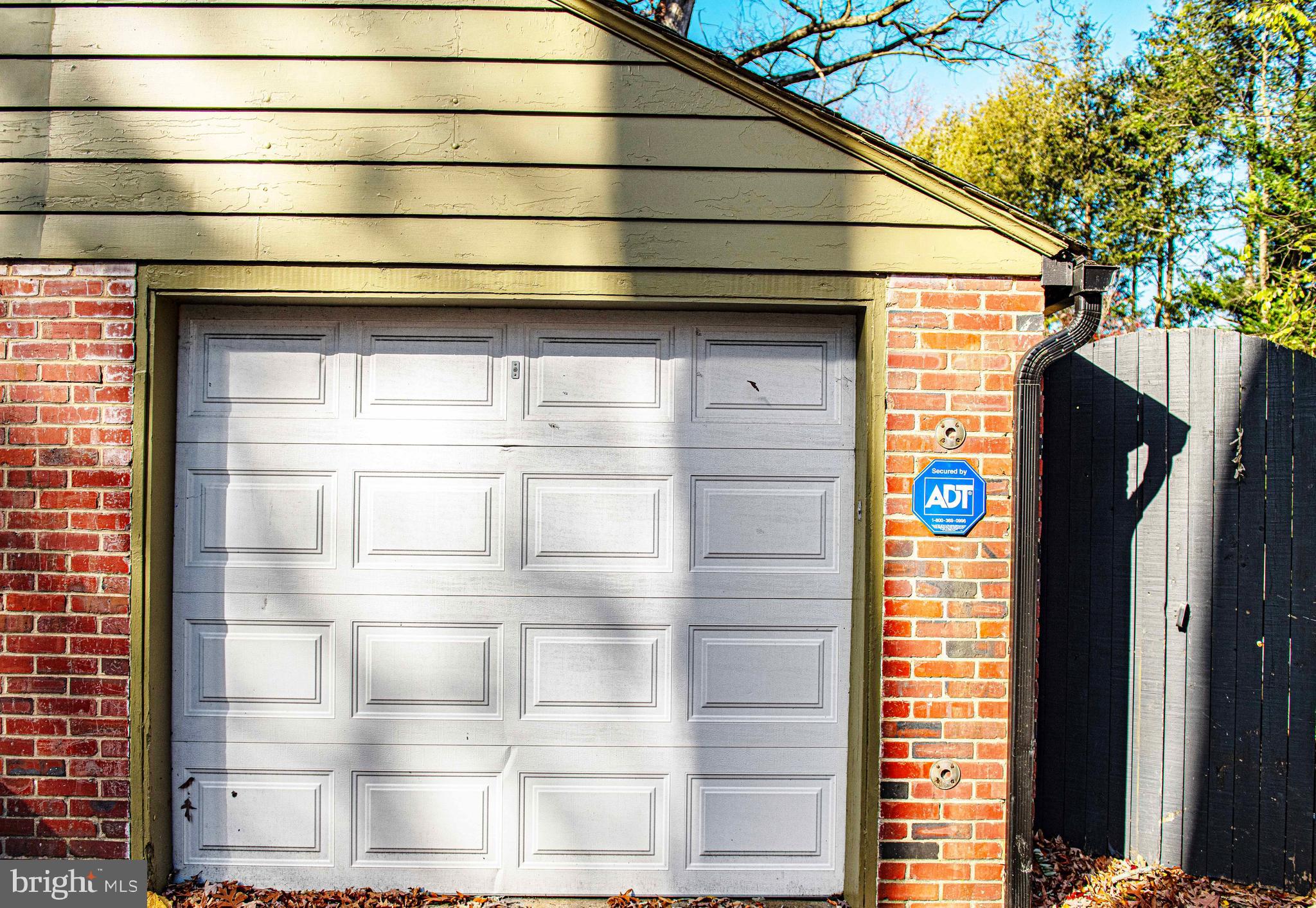 BELVEDERE SQUARE - Residential