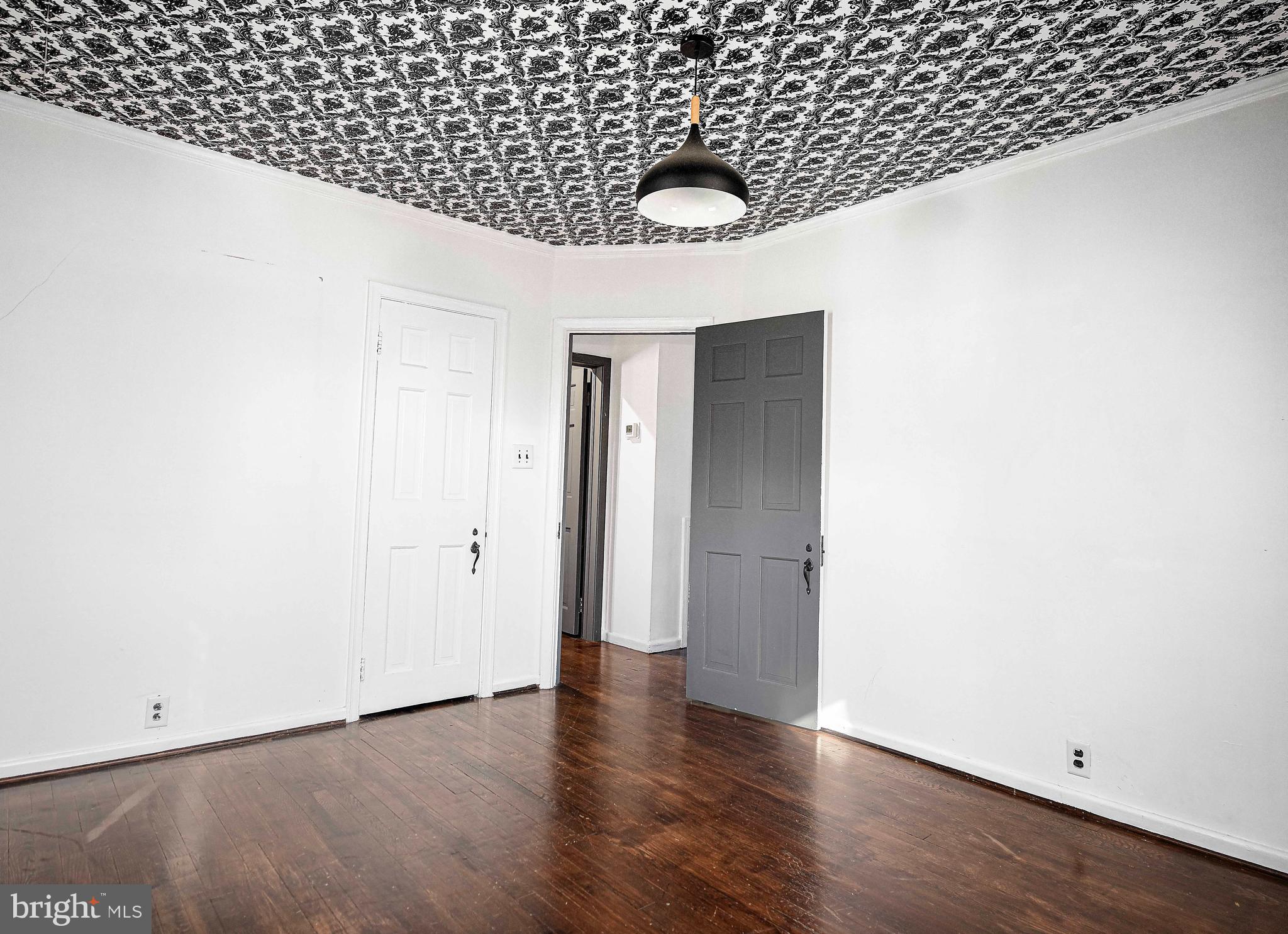 BELVEDERE SQUARE - Residential