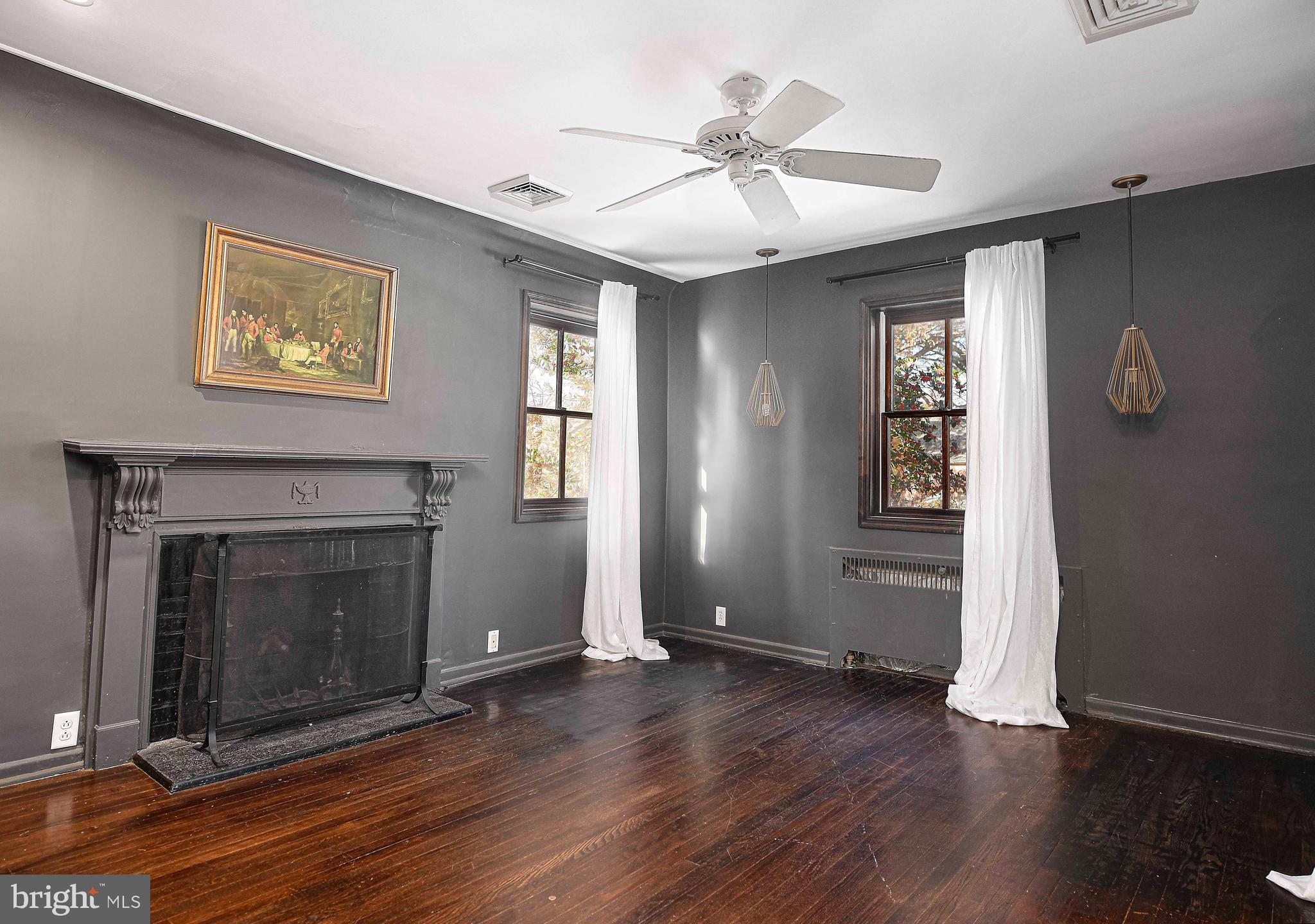 BELVEDERE SQUARE - Residential