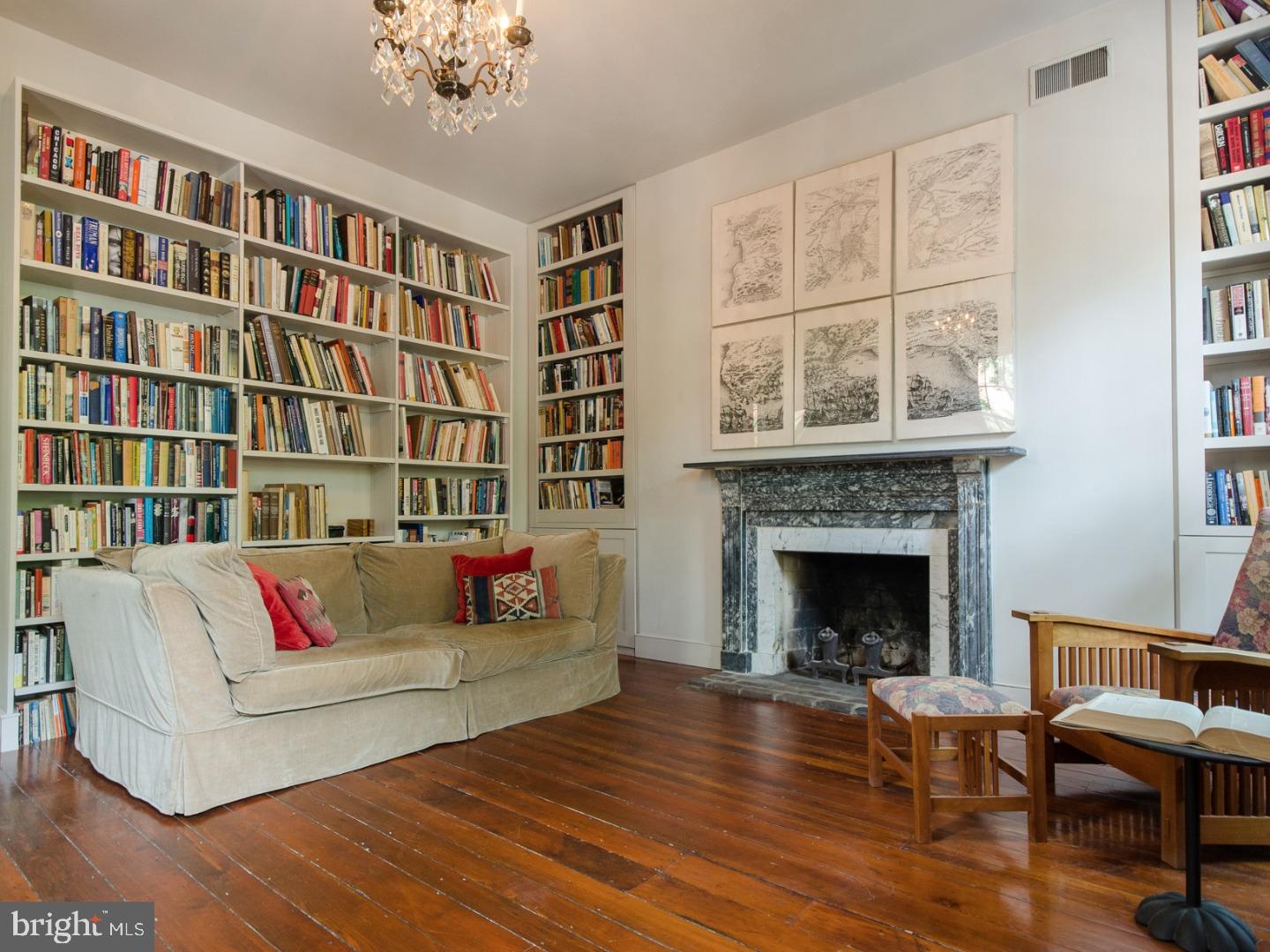 SOCIETY HILL - Residential