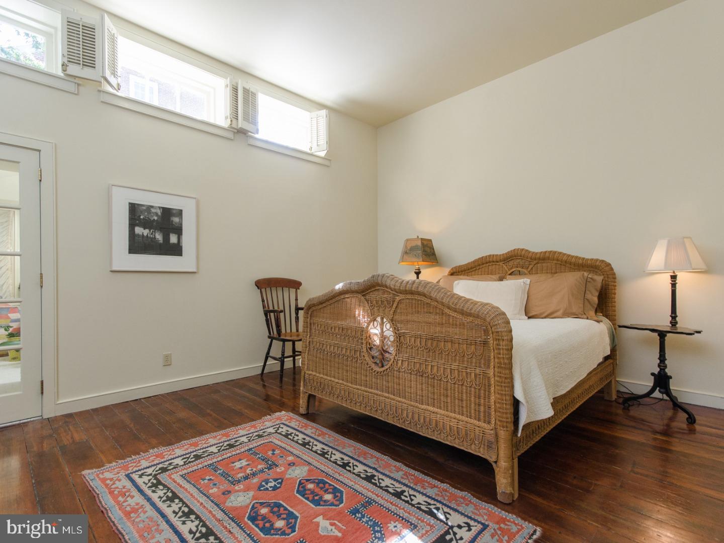 SOCIETY HILL - Residential