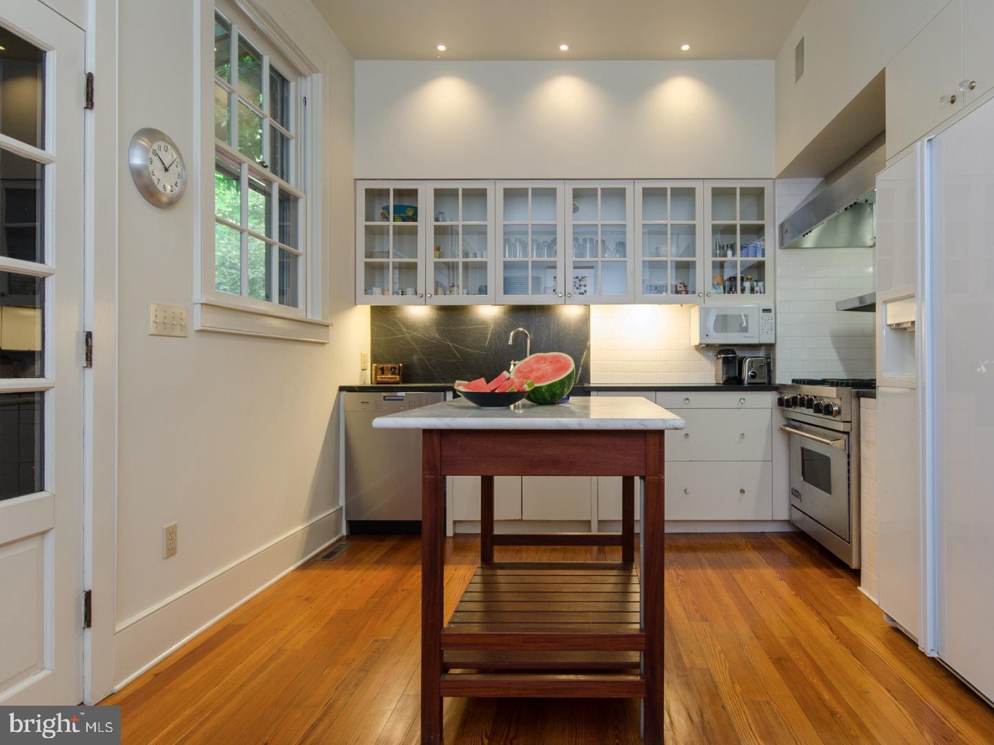 SOCIETY HILL - Residential