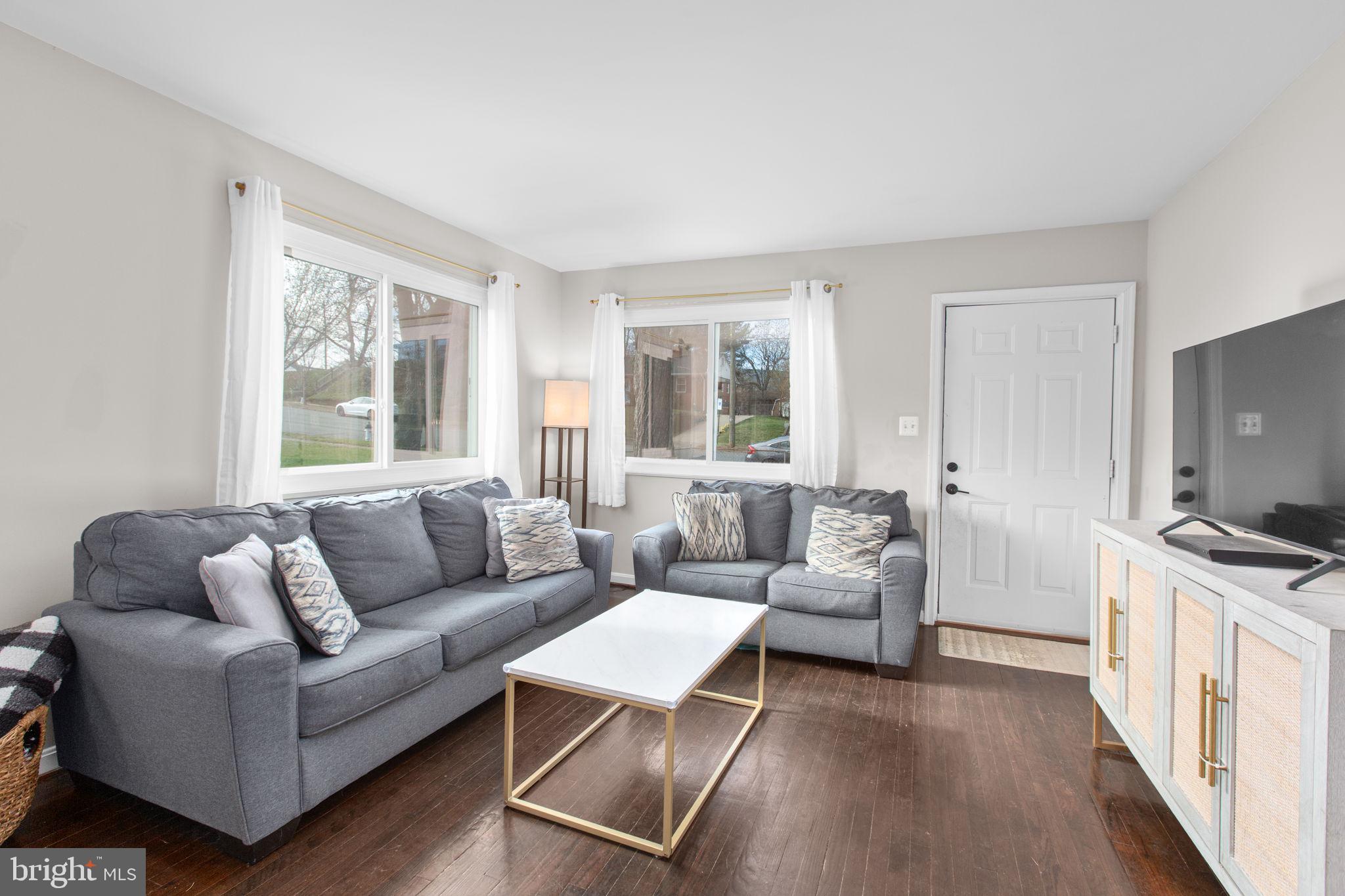 NORMANDY VILLAGE - Residential