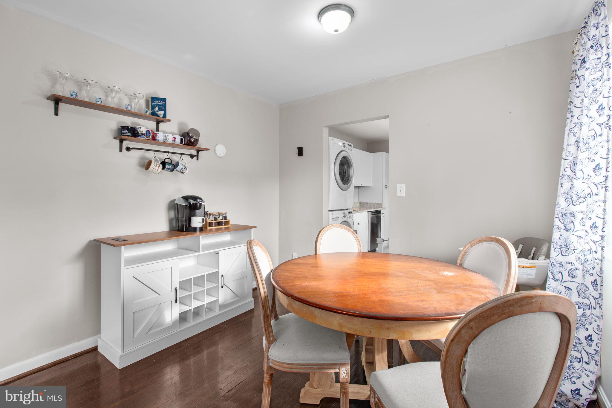 NORMANDY VILLAGE - Residential