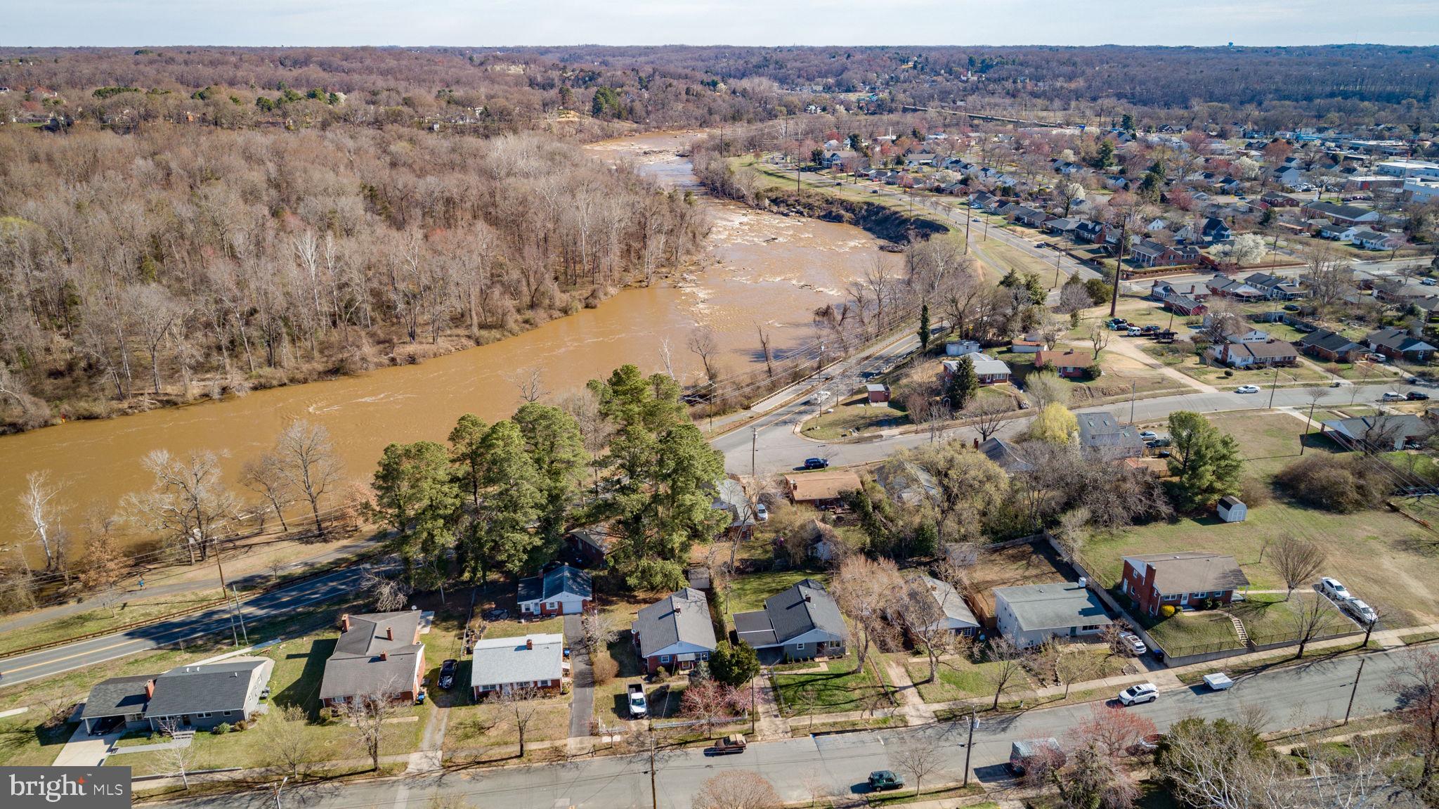 NORMANDY VILLAGE - Residential