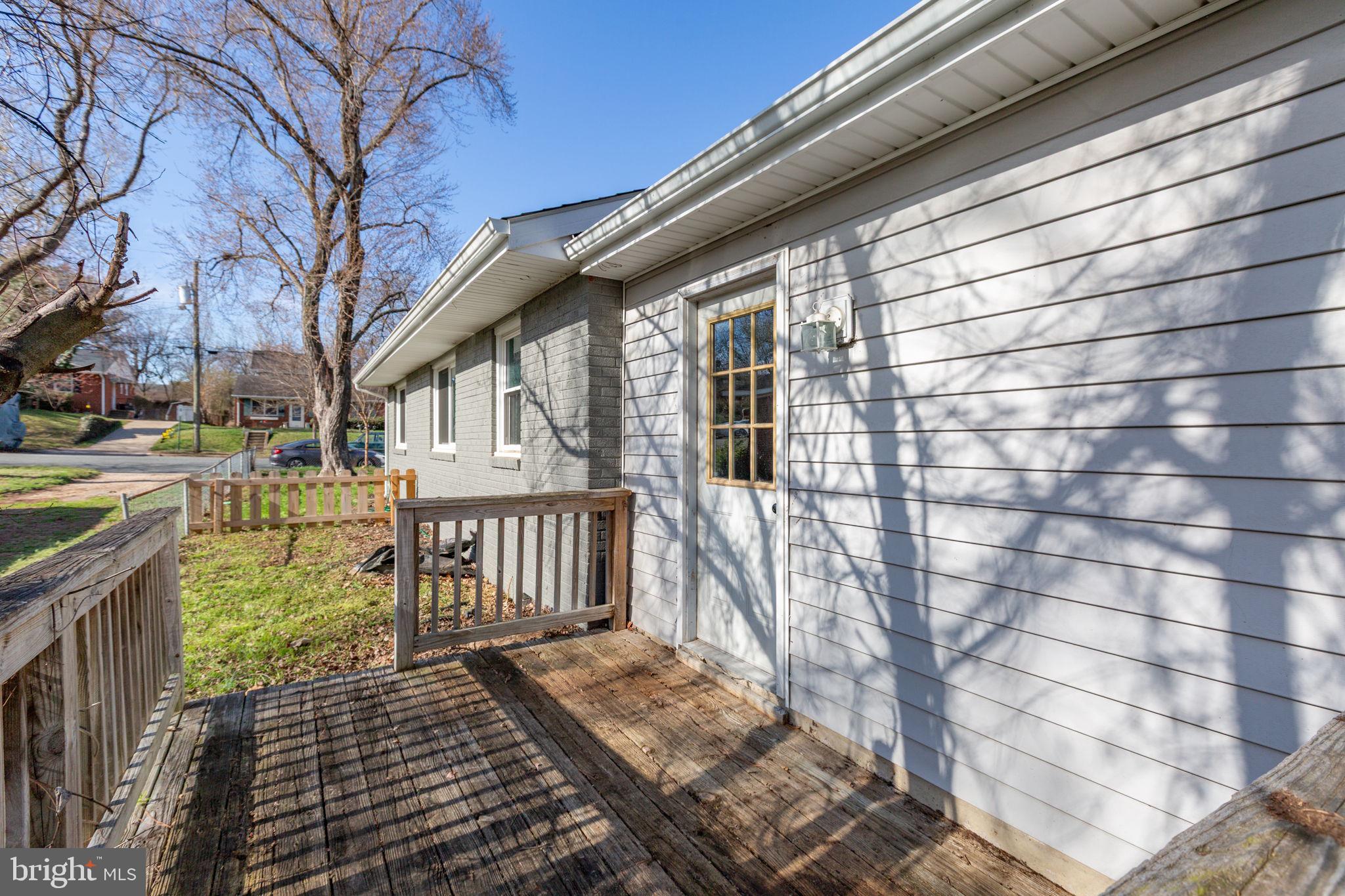 NORMANDY VILLAGE - Residential