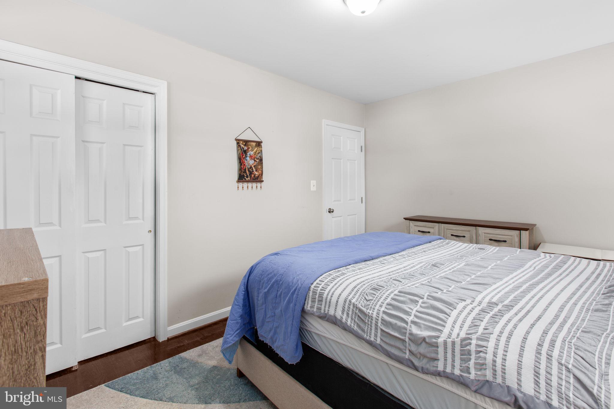 NORMANDY VILLAGE - Residential