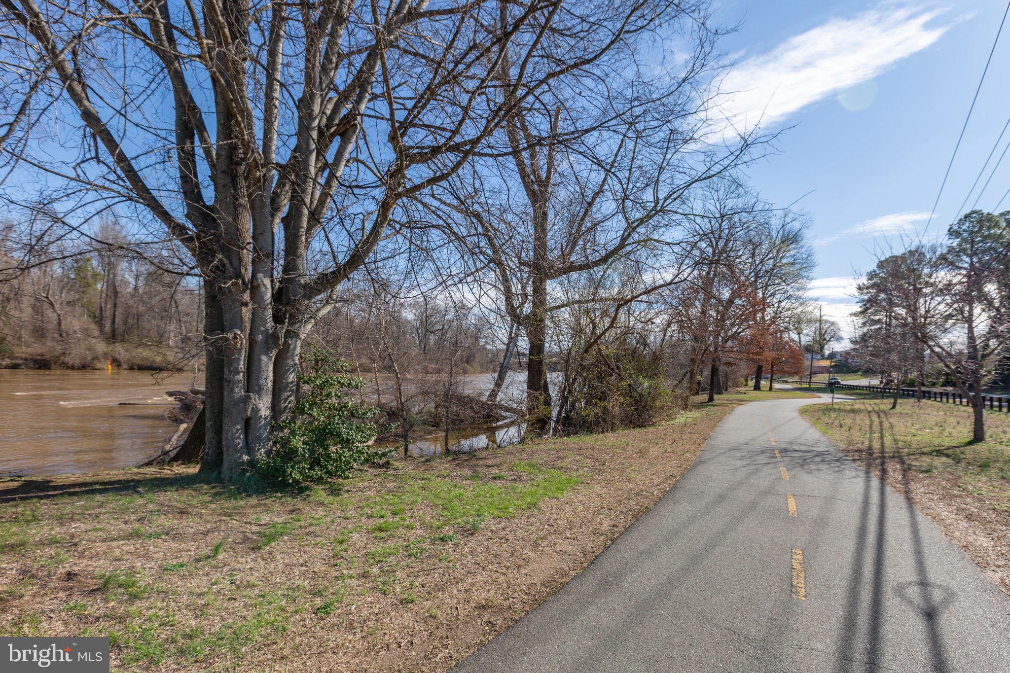 NORMANDY VILLAGE - Residential