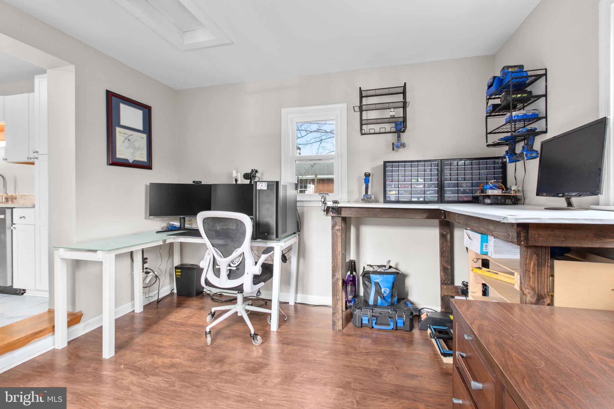 NORMANDY VILLAGE - Residential