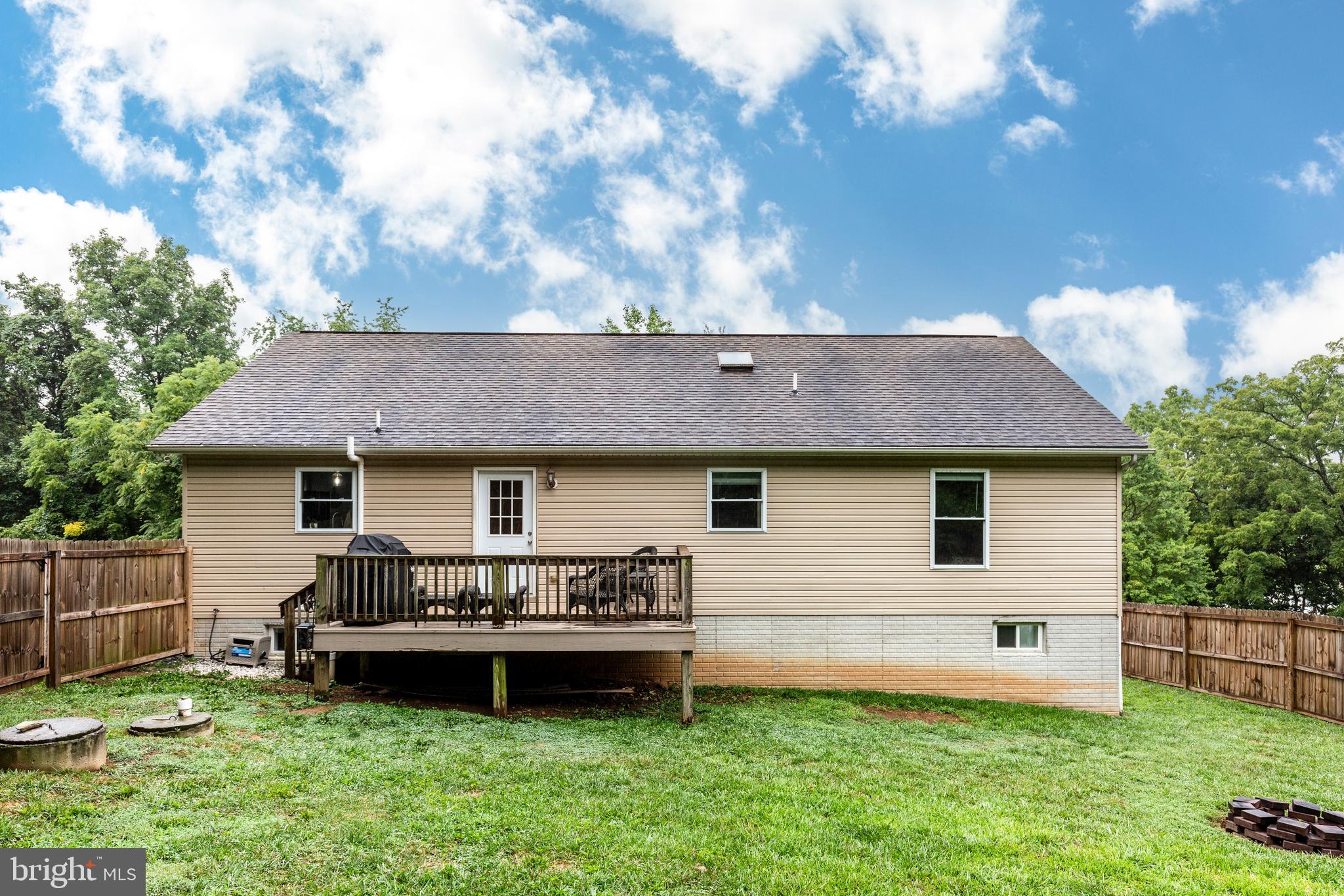 NONE, RURAL - Residential