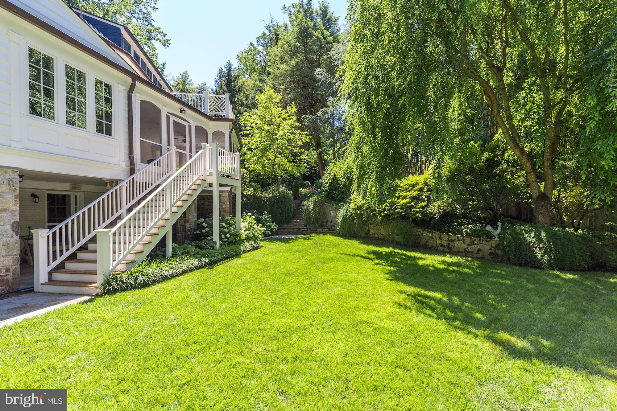 SPRING VALLEY - Residential