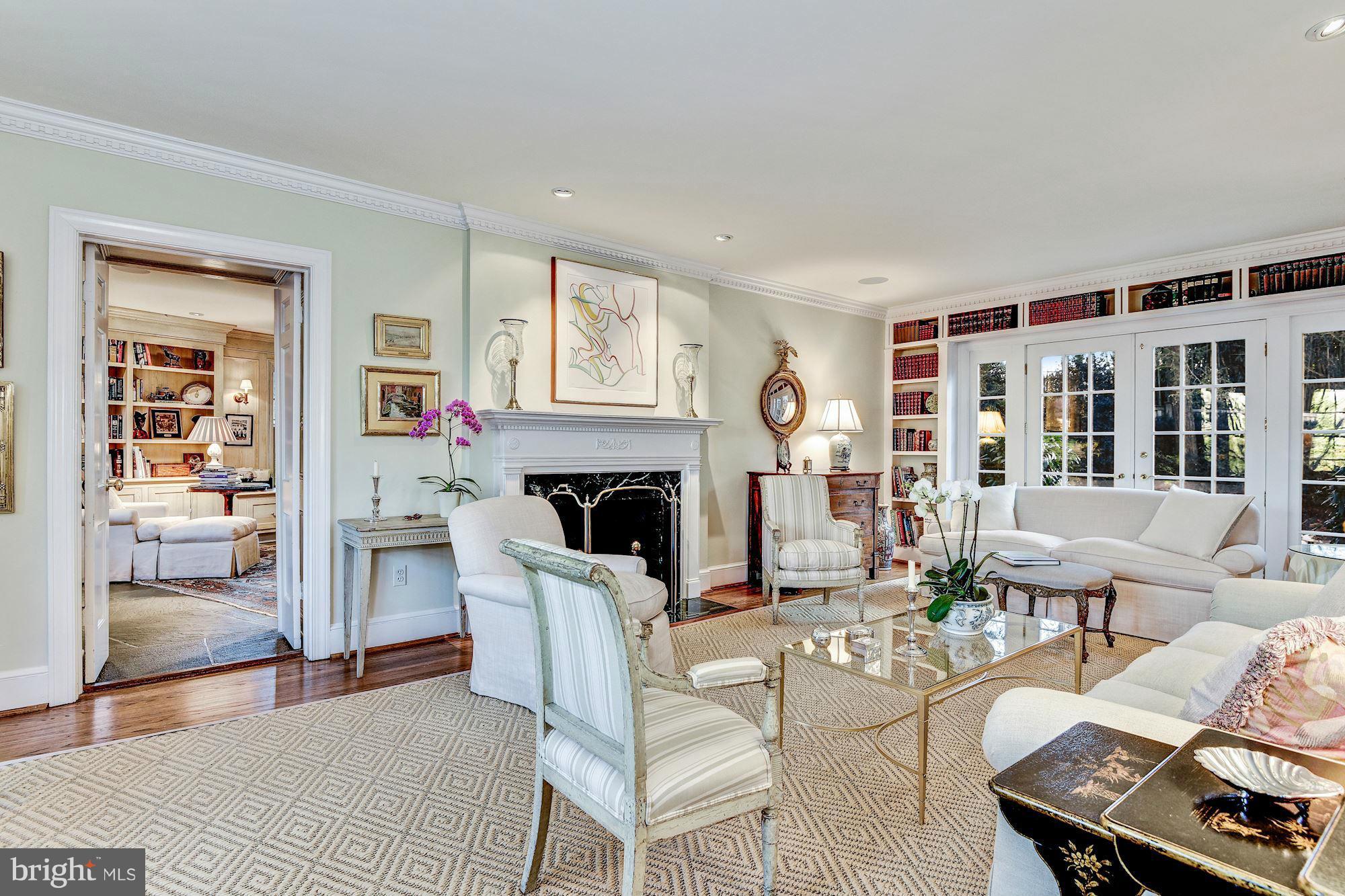 SPRING VALLEY - Residential