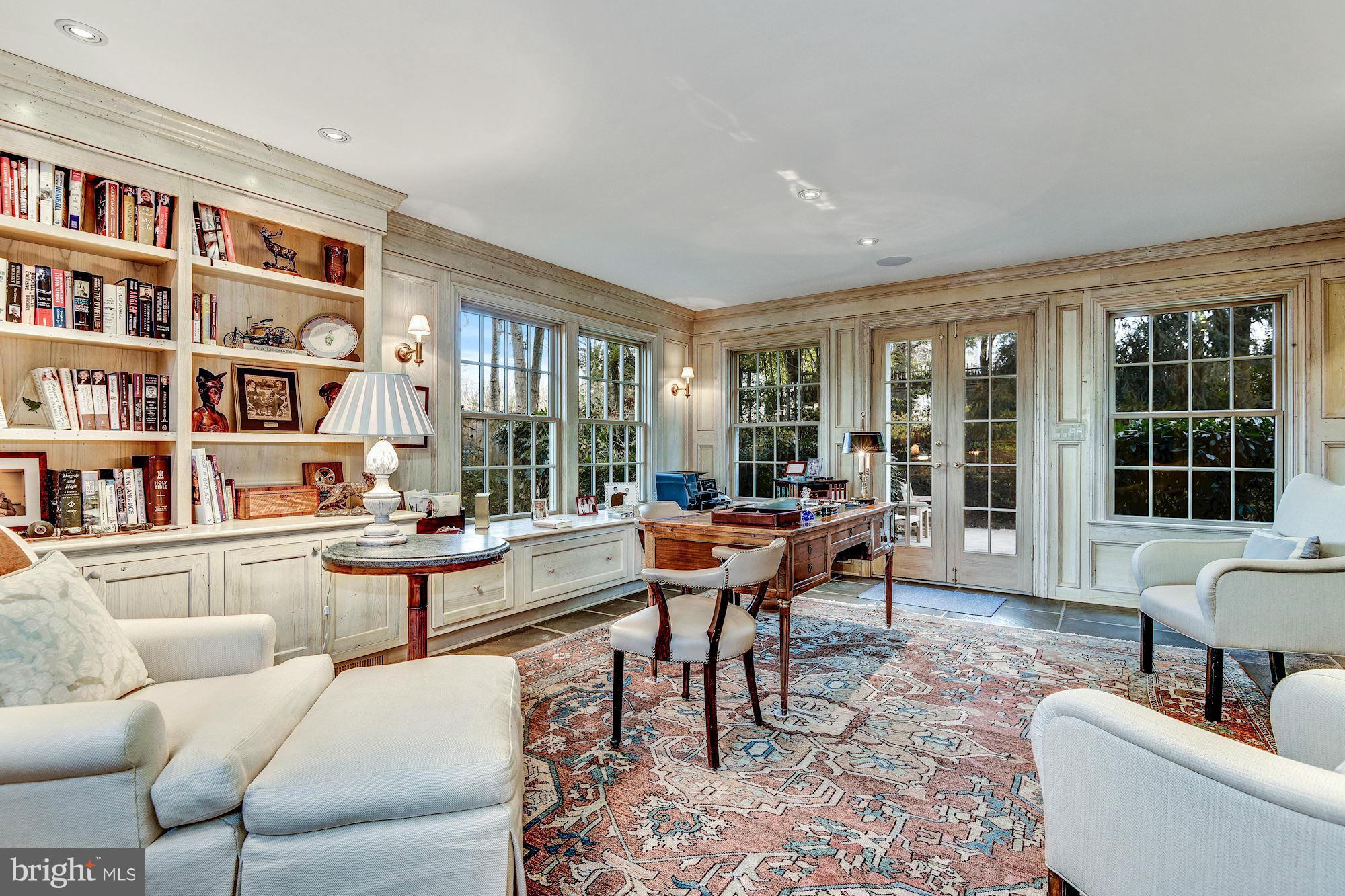 SPRING VALLEY - Residential