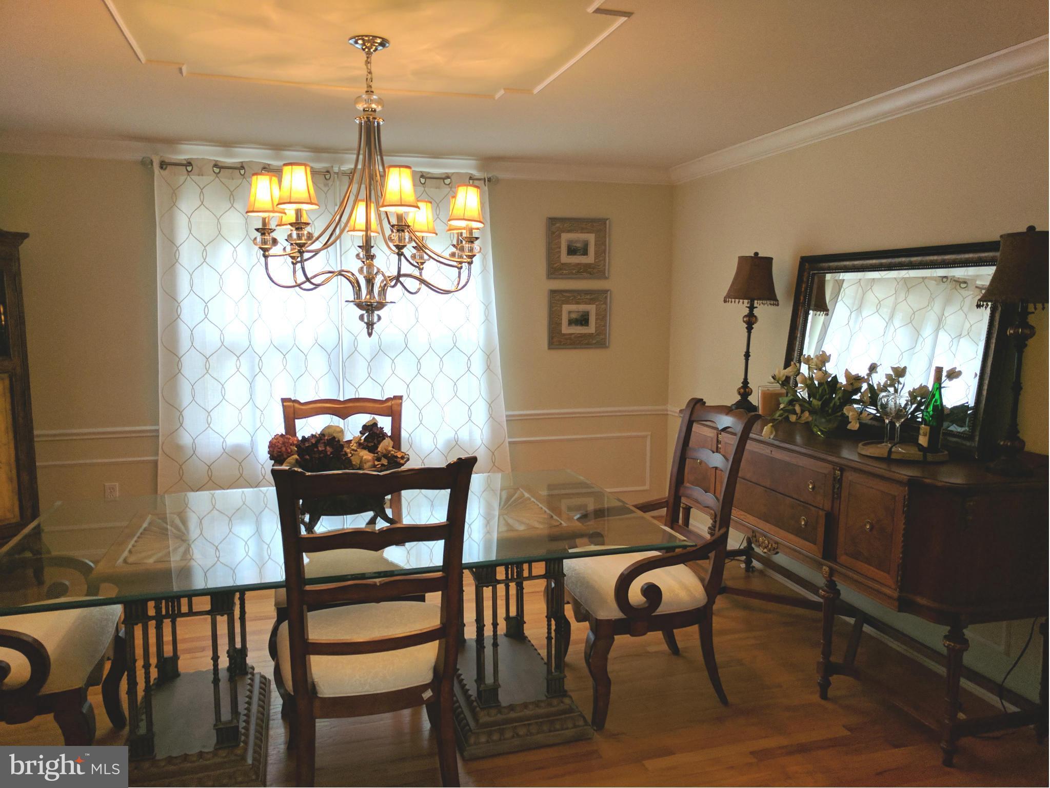 MANOR RIDGE - Residential