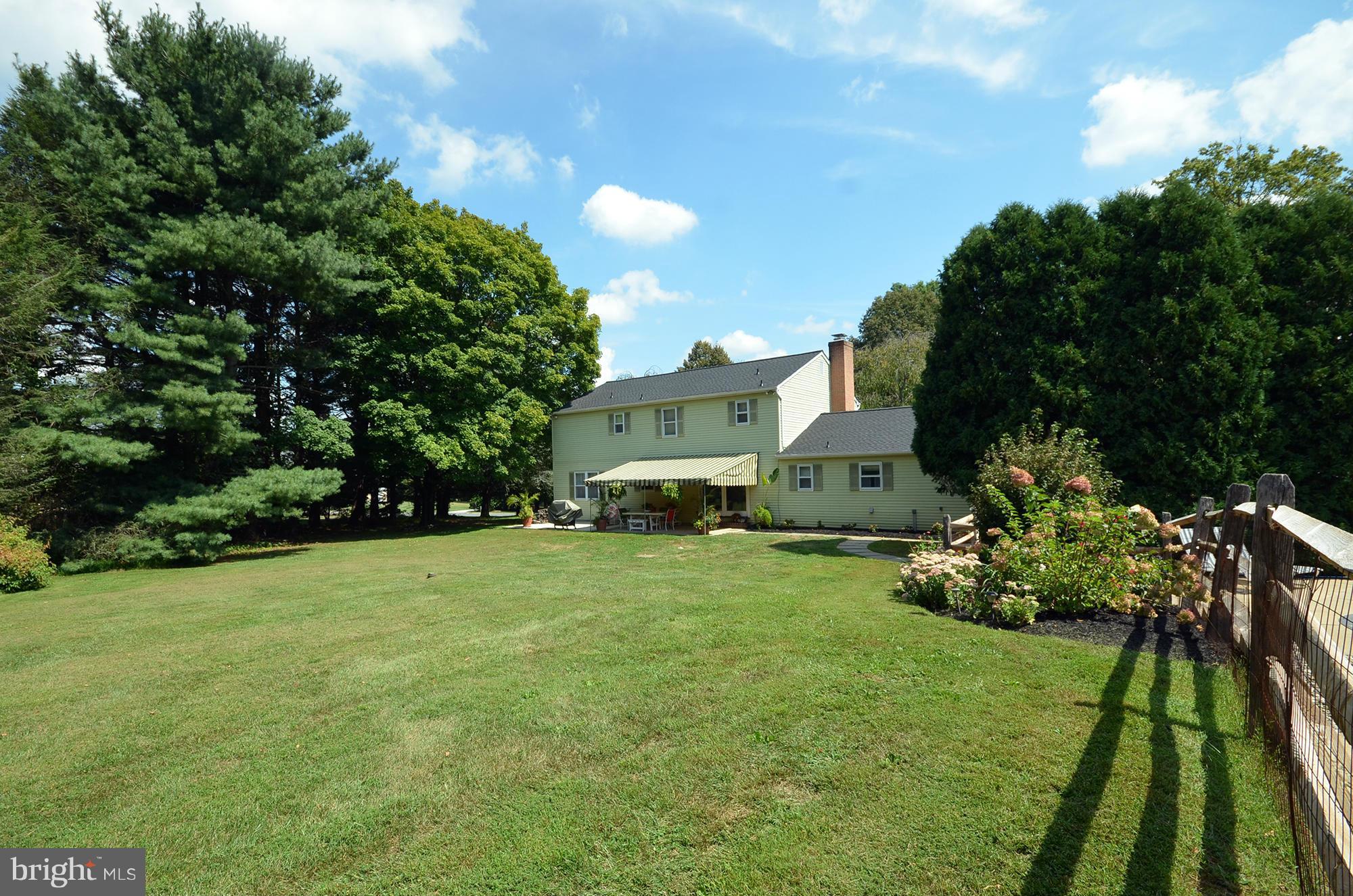 MANOR RIDGE - Residential