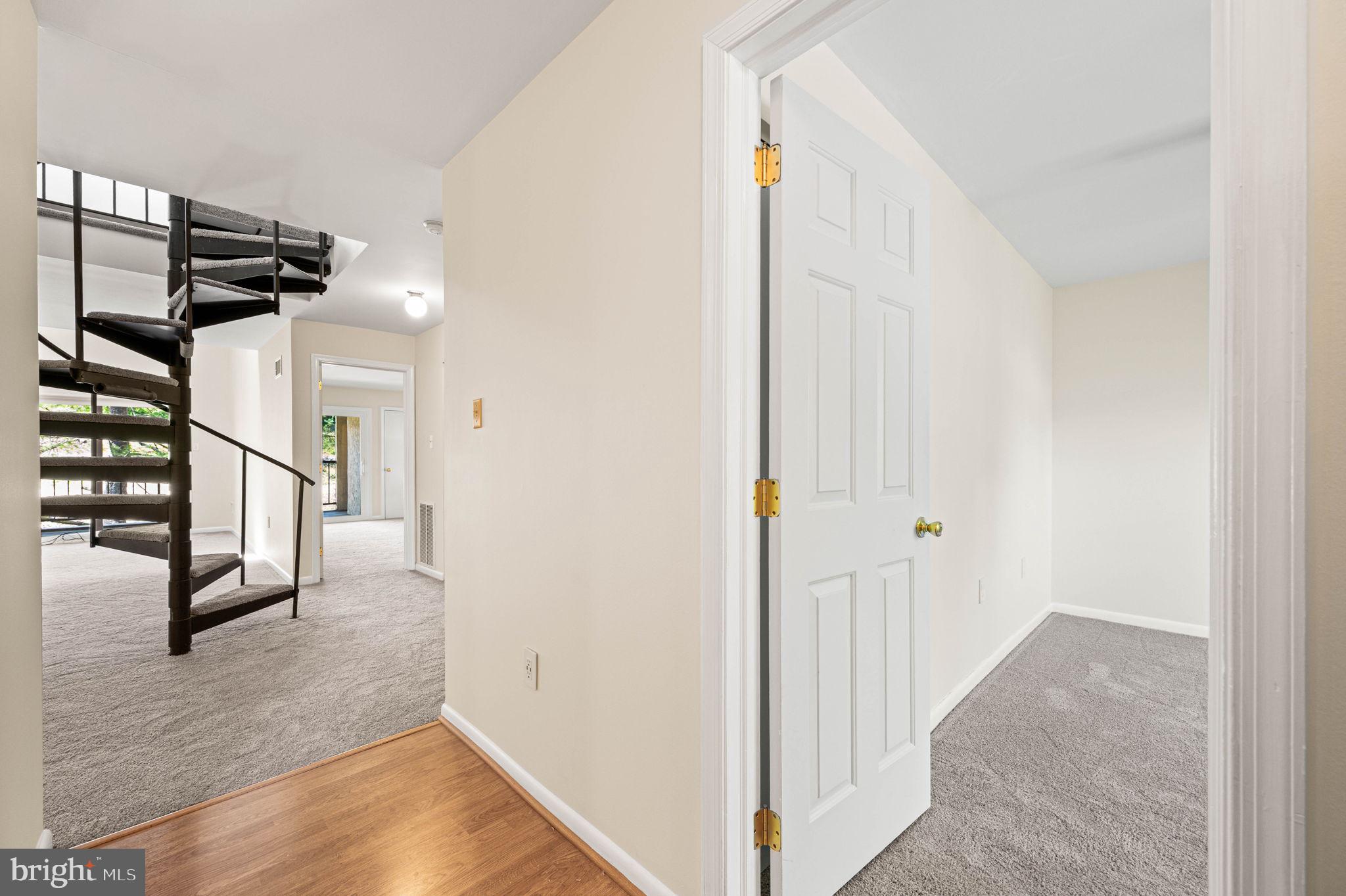 242 VALLEY STREAM LANE
