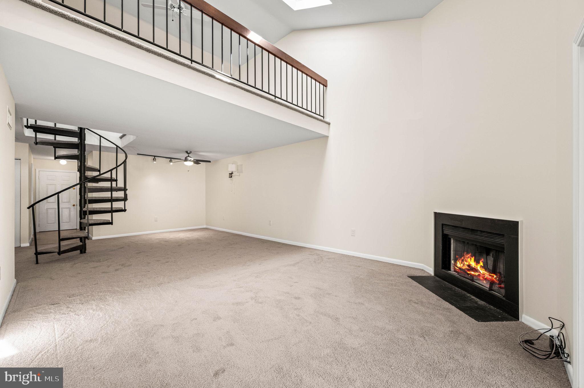 242 VALLEY STREAM LANE