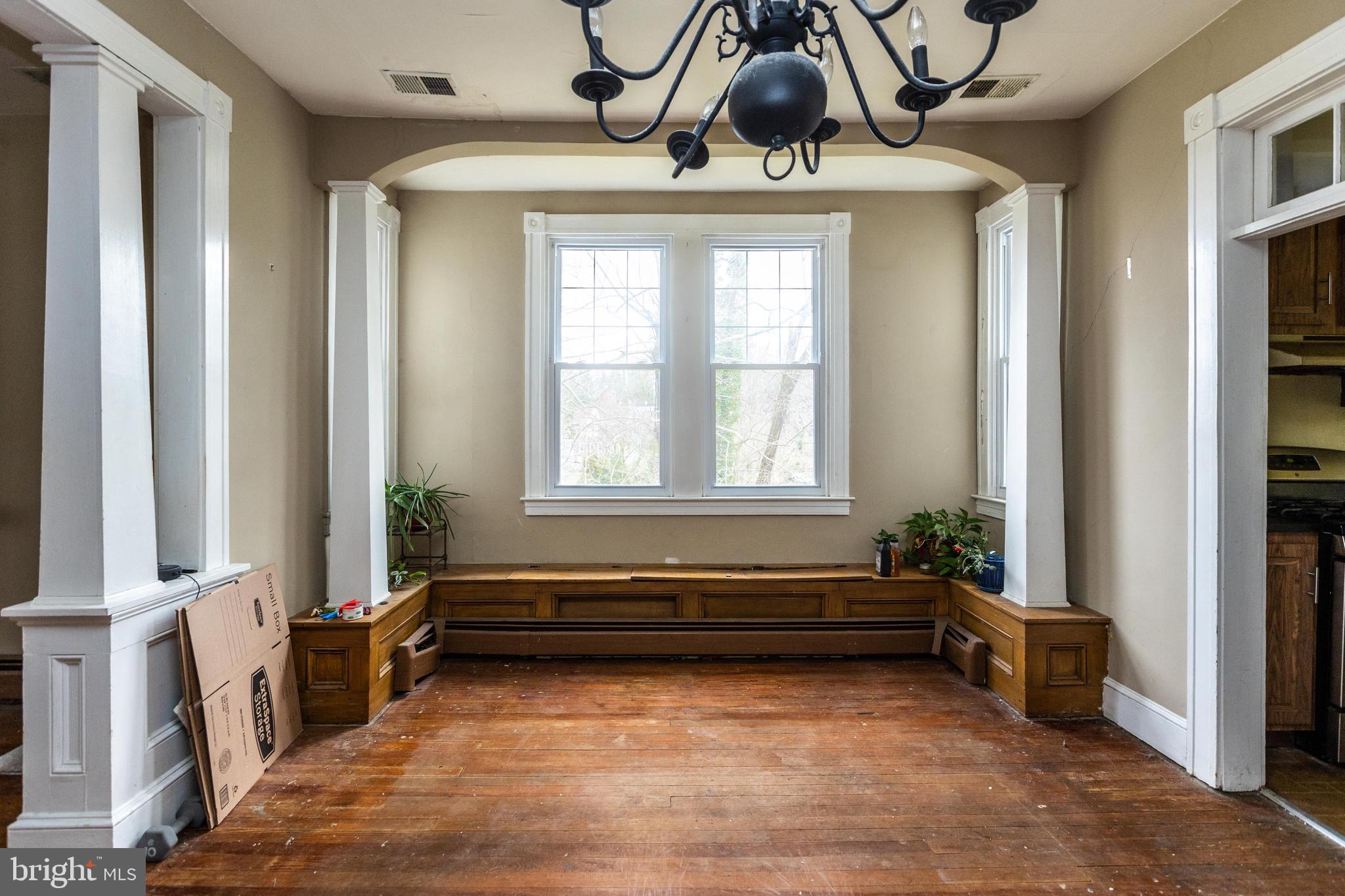 MOUNT WASHINGTON - Residential