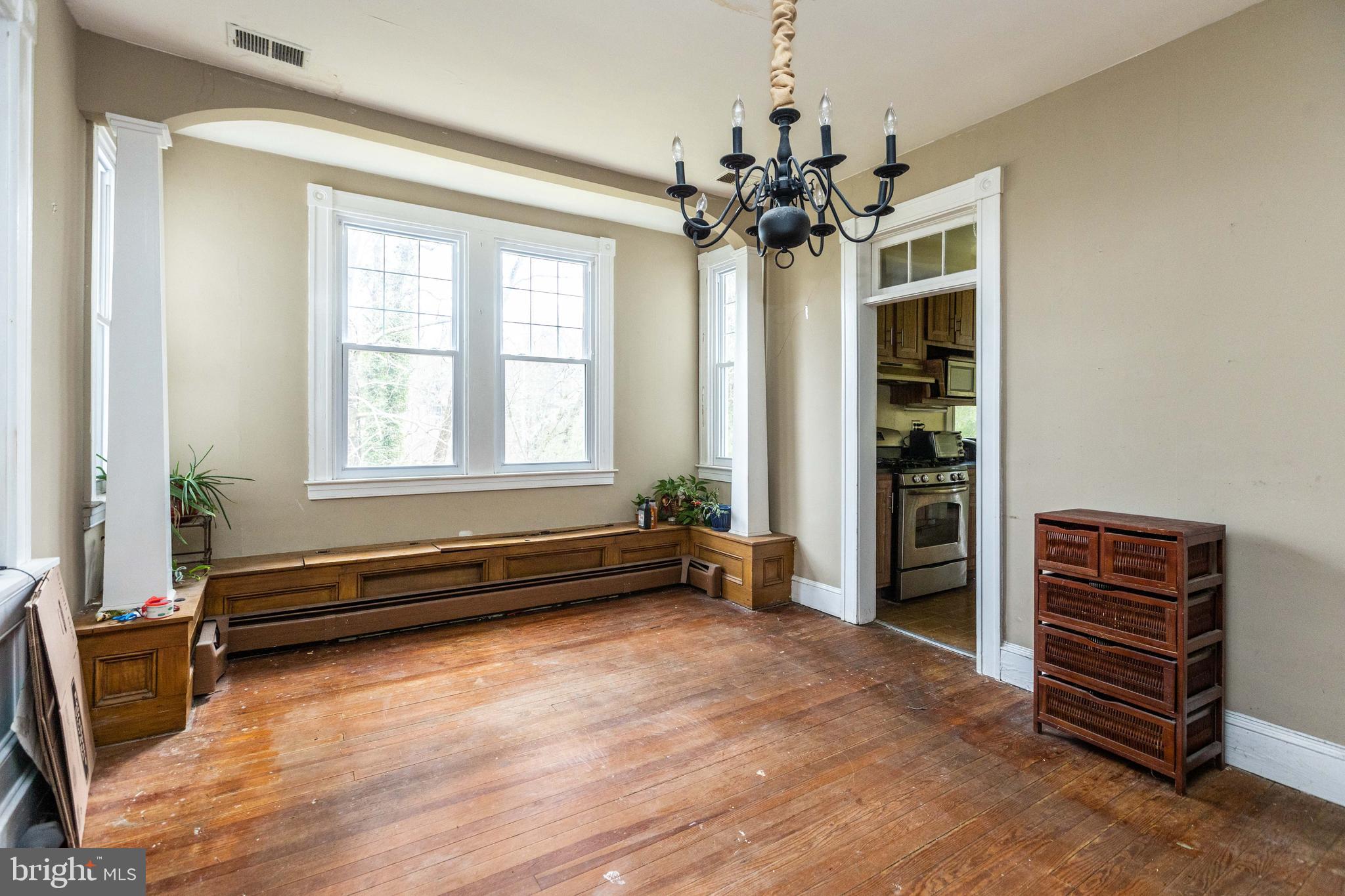 MOUNT WASHINGTON - Residential